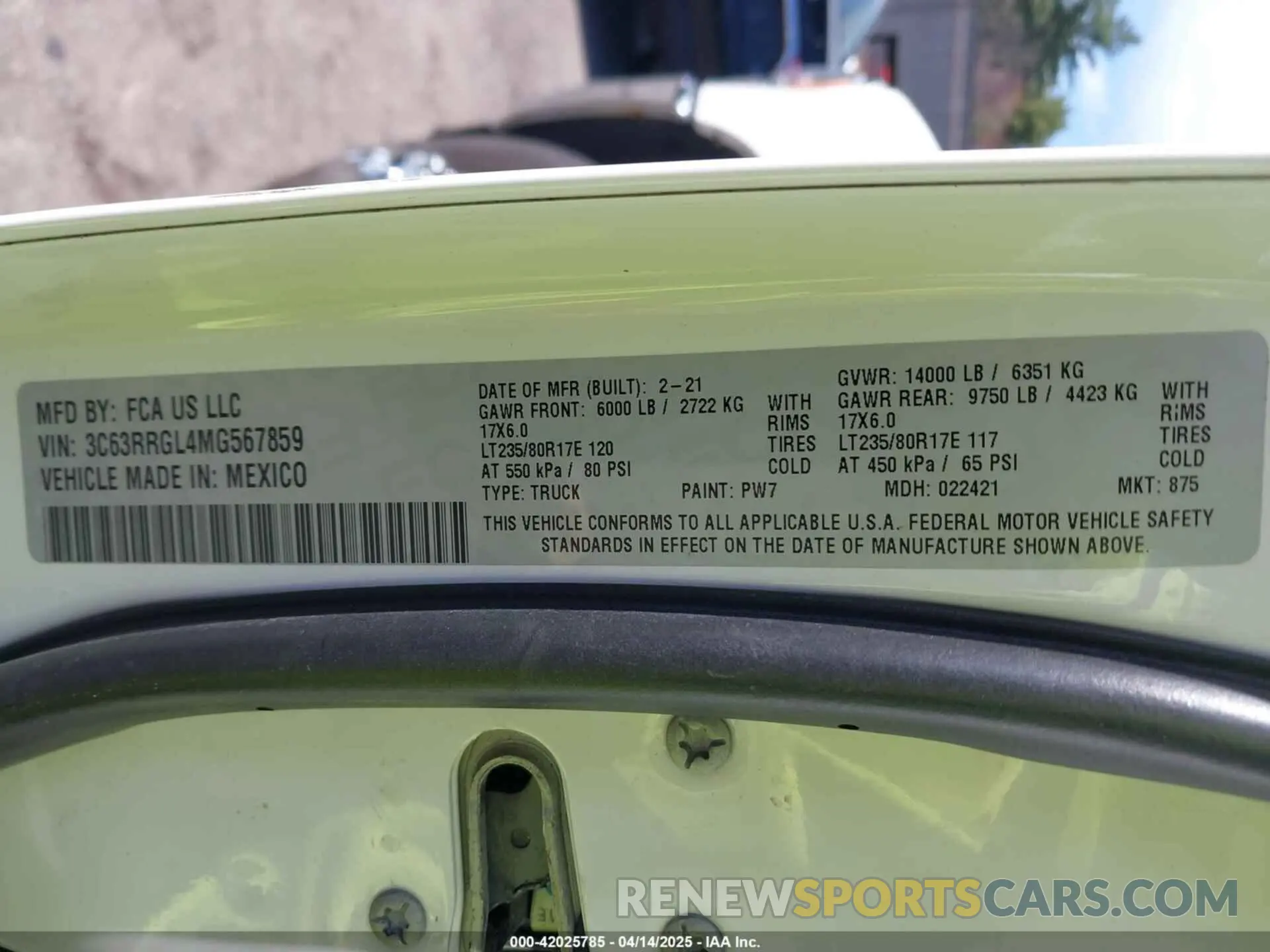 8 Photograph of a damaged car 3C63RRGL4MG567859 RAM 3500 2021