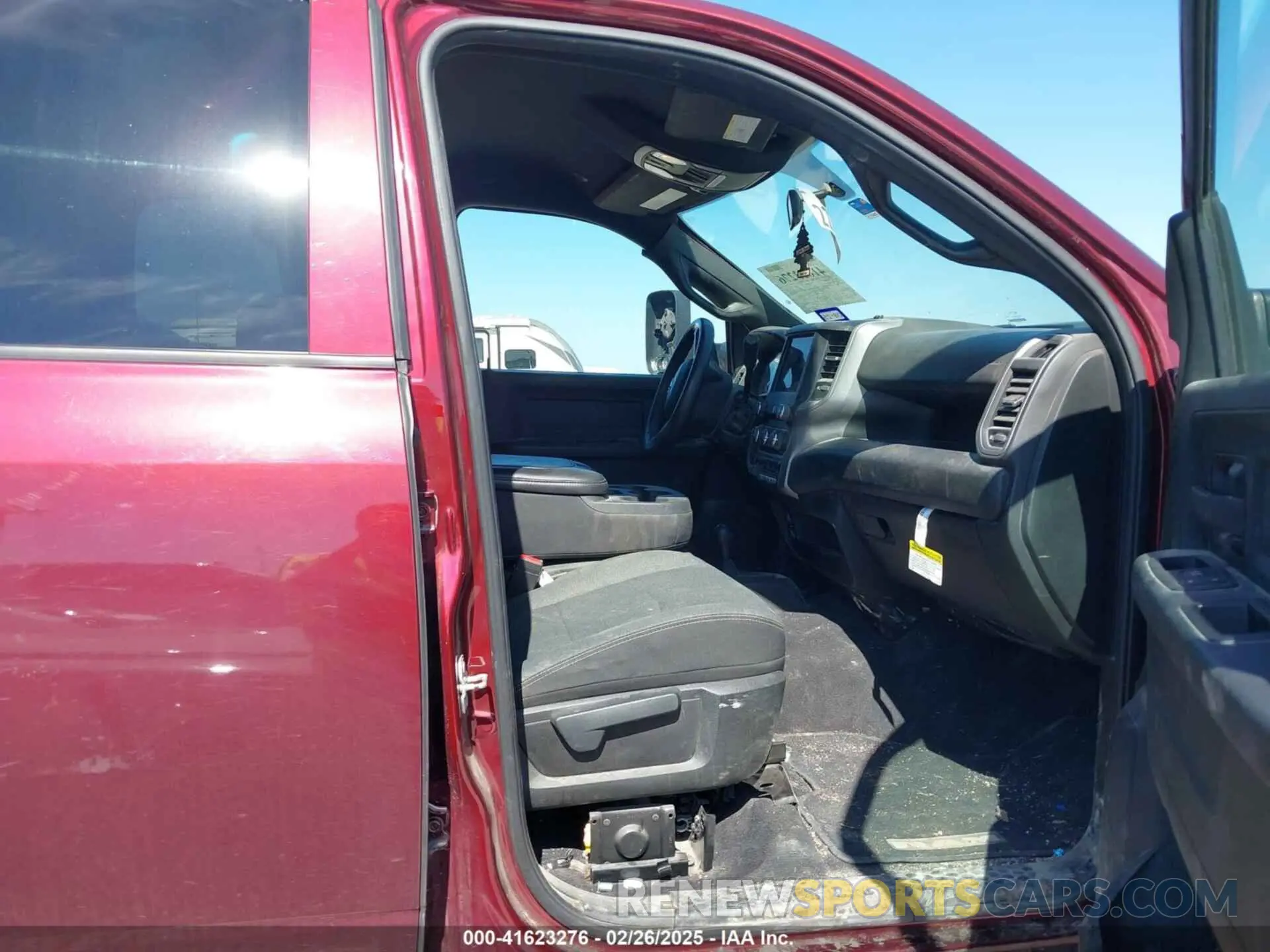 6 Photograph of a damaged car 3C63RRGL4MG666830 RAM 3500 2021