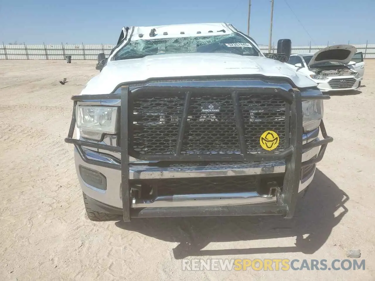 5 Photograph of a damaged car 3C63RRGL7MG588818 RAM 3500 2021