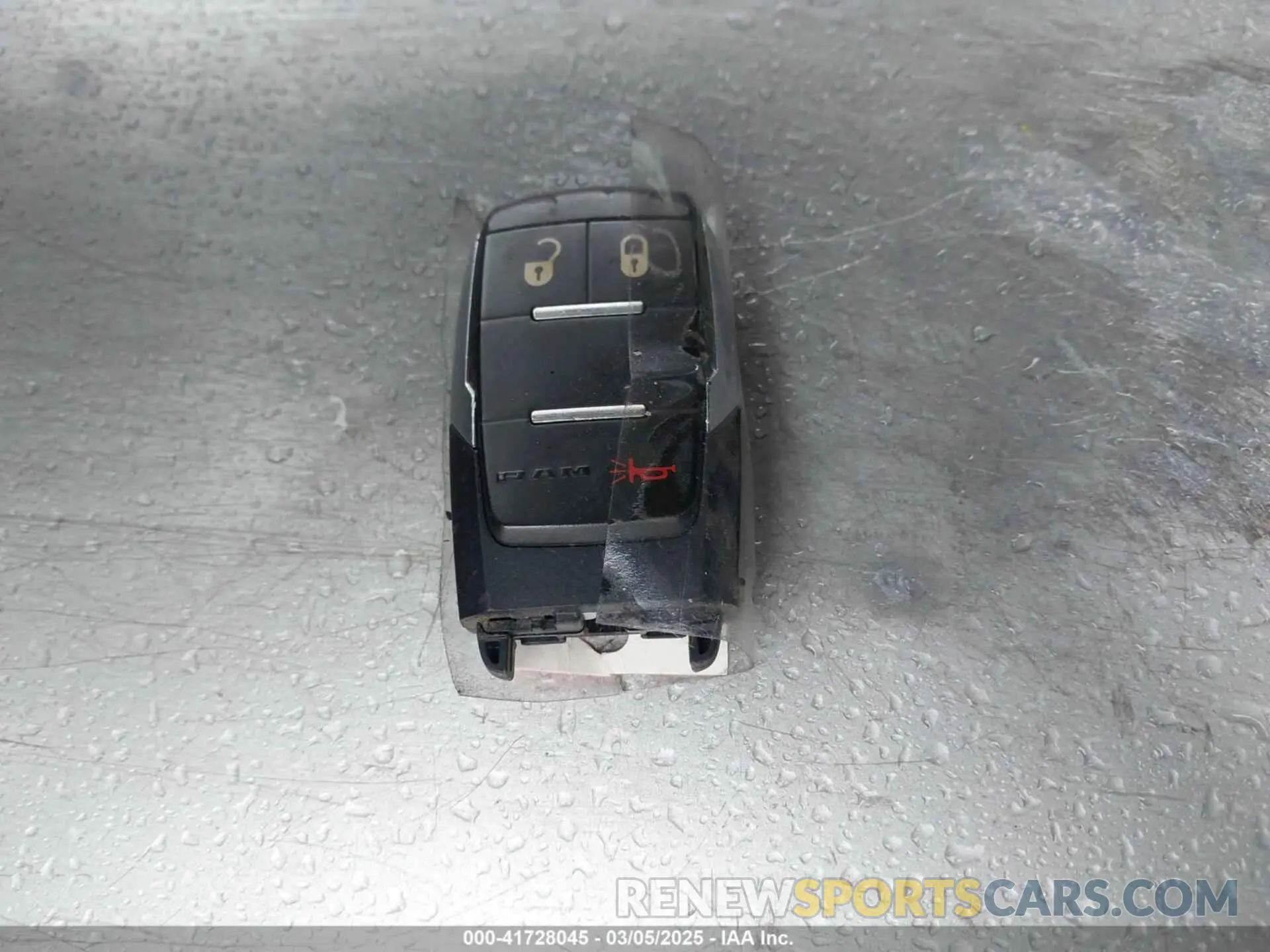 10 Photograph of a damaged car 3C63RRHL1MG640376 RAM 3500 2021