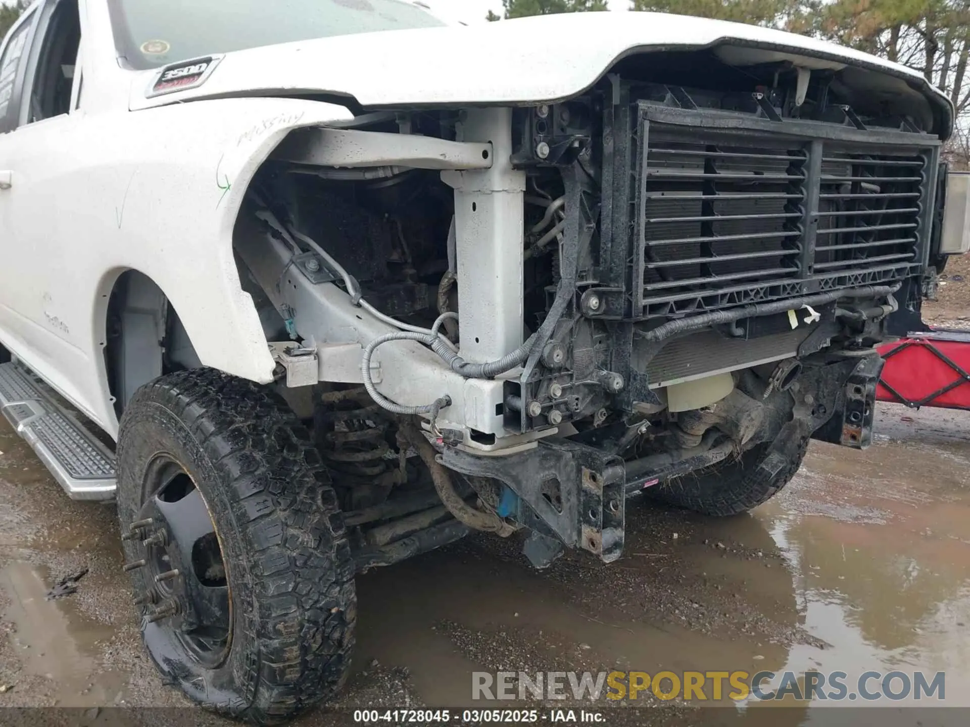 11 Photograph of a damaged car 3C63RRHL1MG640376 RAM 3500 2021