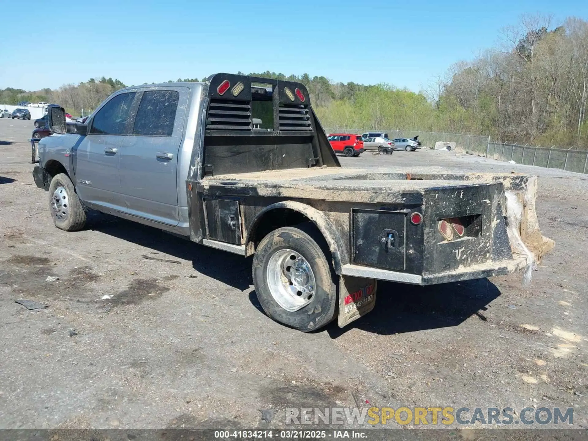 3 Photograph of a damaged car 3C63RRHL4MG649587 RAM 3500 2021