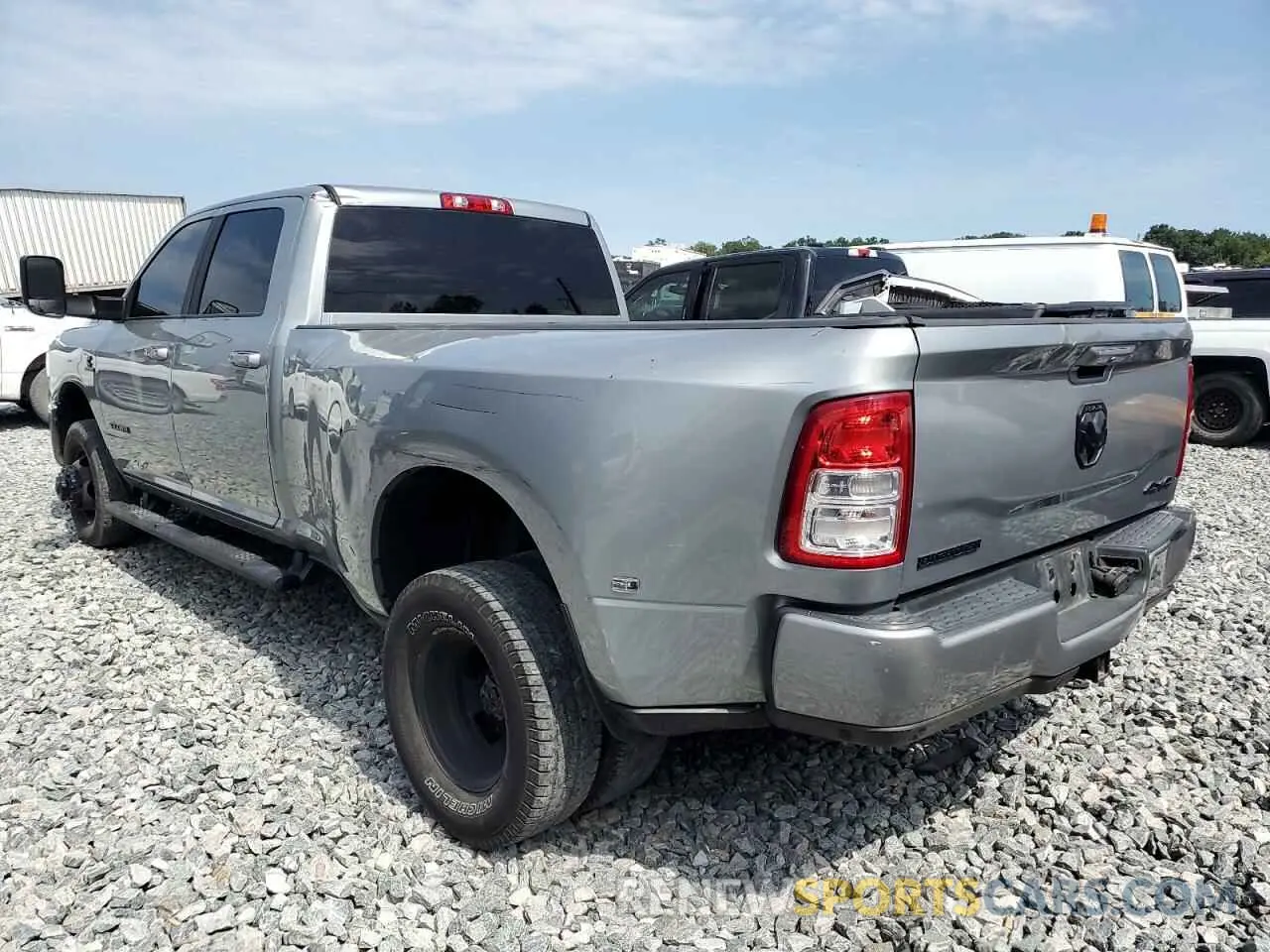 3 Photograph of a damaged car 3C63RRHLXMG537120 RAM 3500 2021