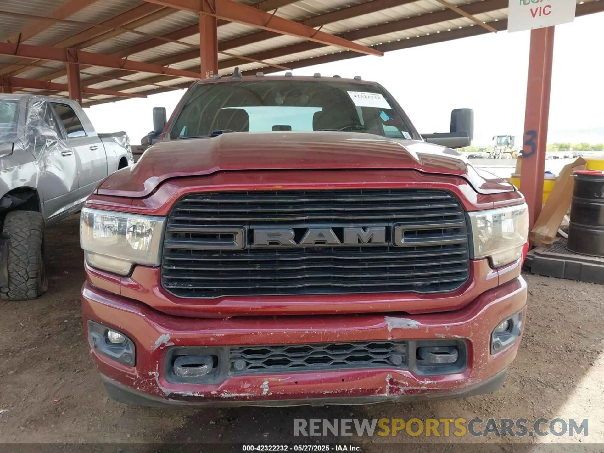 14 Photograph of a damaged car 3C63RRHLXMG550739 RAM 3500 2021