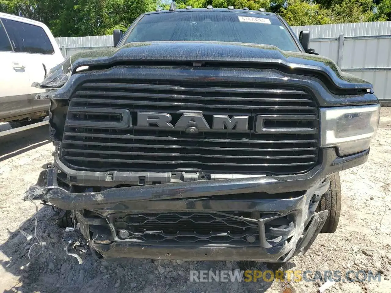 5 Photograph of a damaged car 3C63RRJL3MG576917 RAM 3500 2021