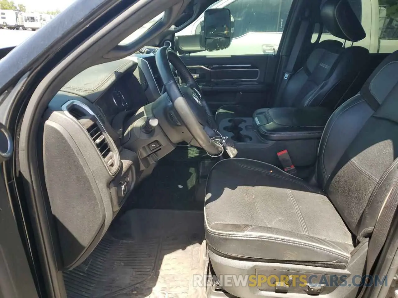 7 Photograph of a damaged car 3C63RRJL3MG576917 RAM 3500 2021