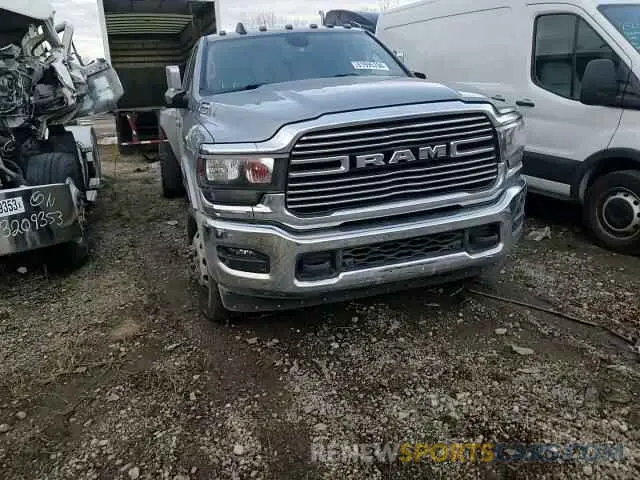 13 Photograph of a damaged car 3C63RRJL4MG689775 RAM 3500 2021