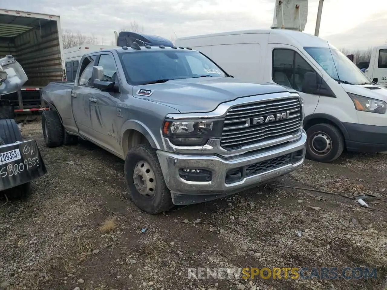 4 Photograph of a damaged car 3C63RRJL4MG689775 RAM 3500 2021