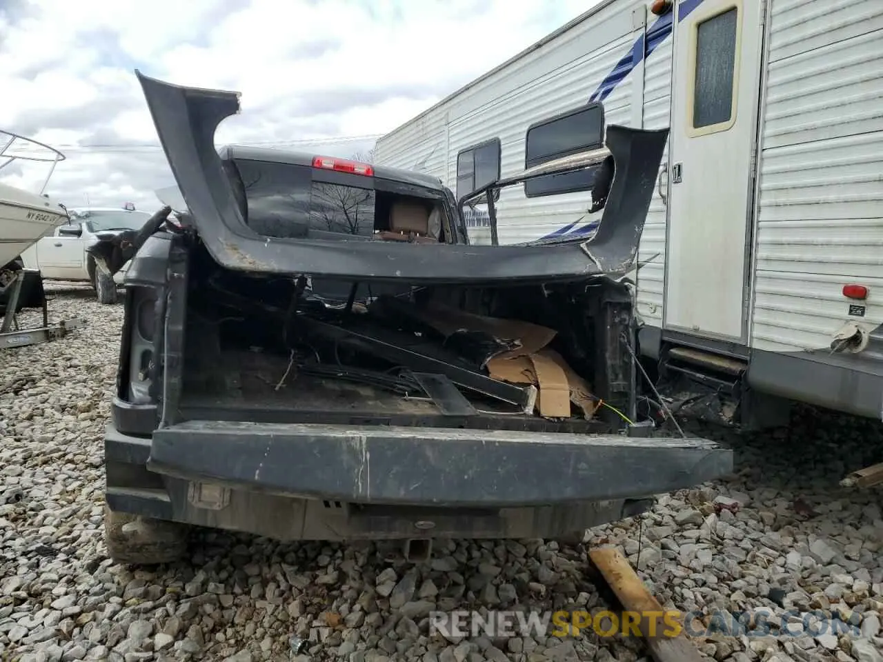 6 Photograph of a damaged car 3C63R3EL8NG287203 RAM 3500 2022
