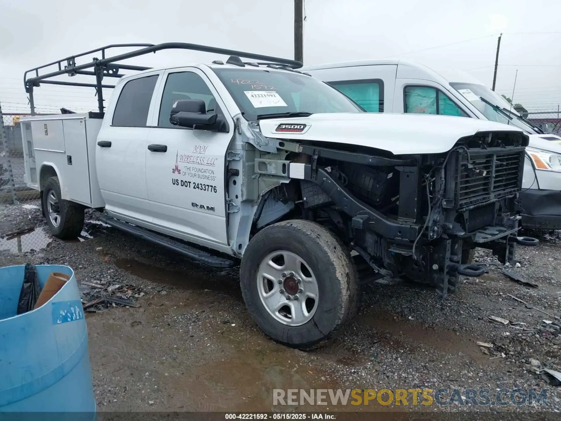 1 Photograph of a damaged car 3C63R3GJ5NG310870 RAM 3500 2022