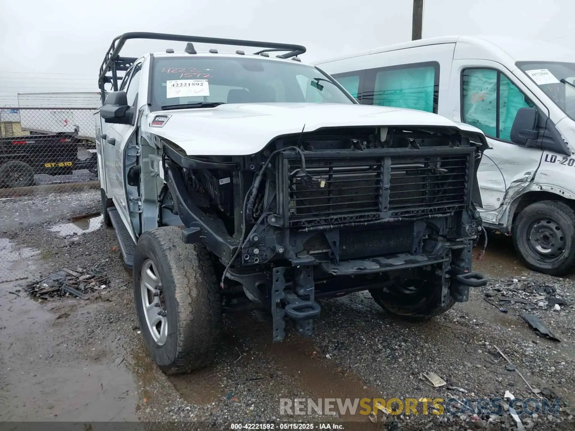 11 Photograph of a damaged car 3C63R3GJ5NG310870 RAM 3500 2022