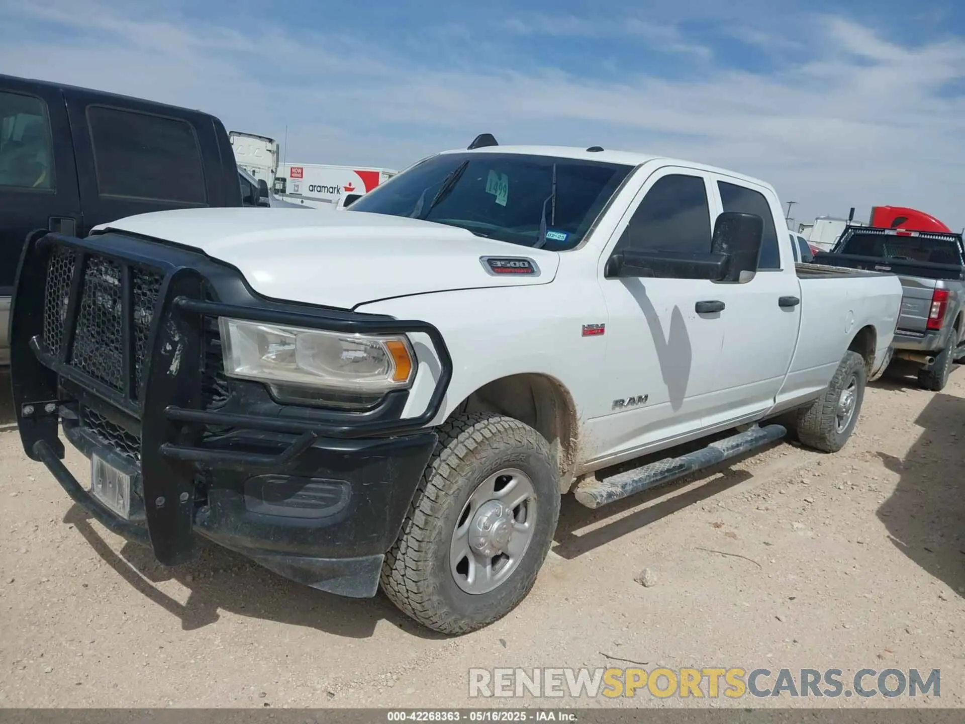 14 Photograph of a damaged car 3C63R3GJ8NG238708 RAM 3500 2022