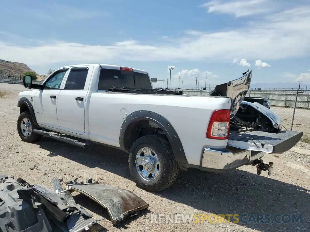 2 Photograph of a damaged car 3C63R3GL3NG135102 RAM 3500 2022