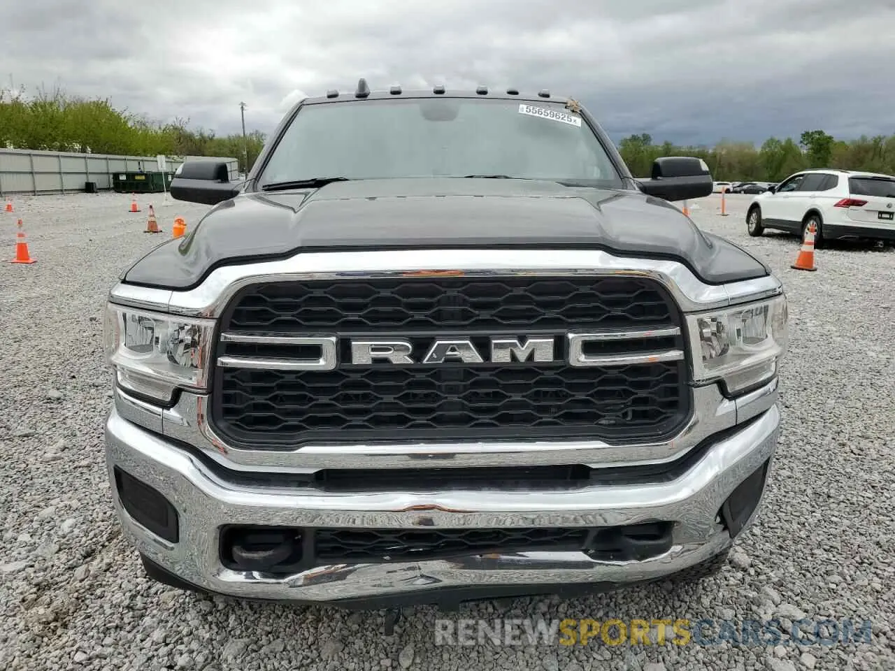 5 Photograph of a damaged car 3C63R3GL7NG396989 RAM 3500 2022