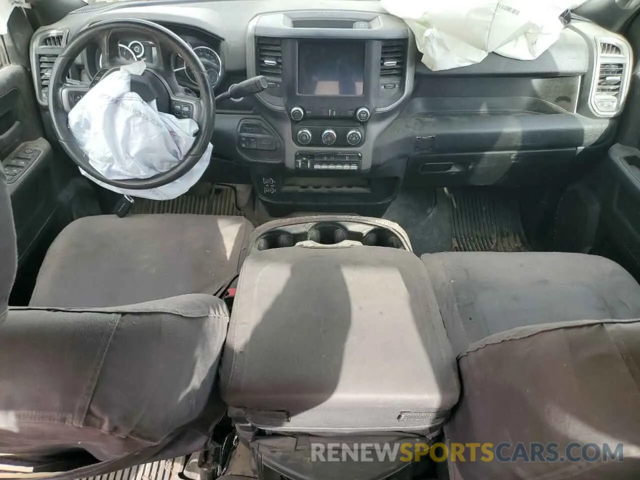 8 Photograph of a damaged car 3C63R3GL8NG343931 RAM 3500 2022