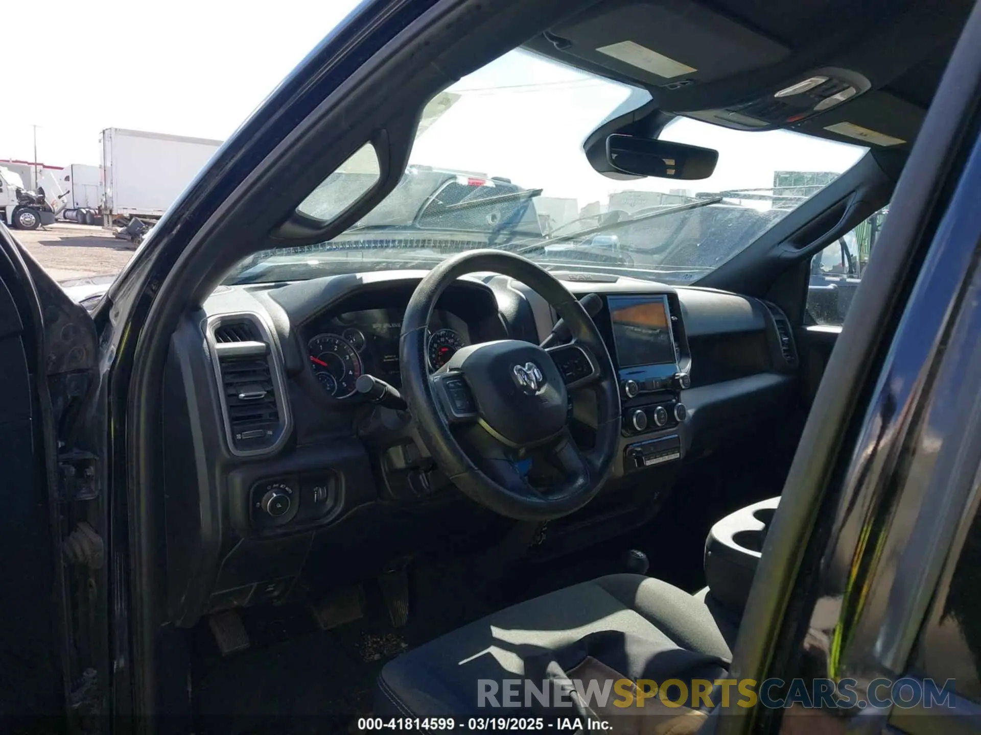 6 Photograph of a damaged car 3C63R3GLXNG175225 RAM 3500 2022