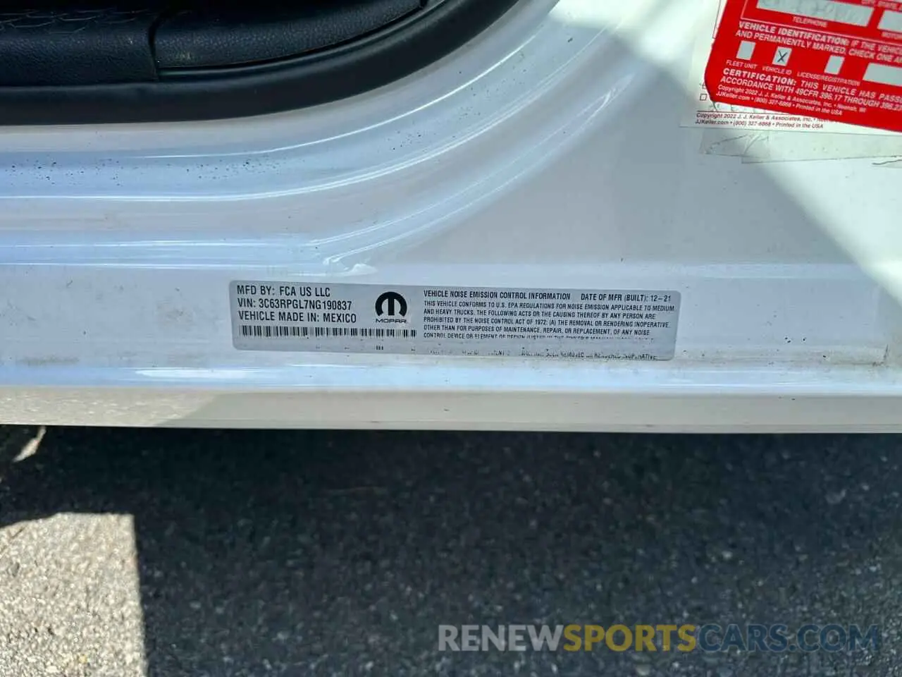 10 Photograph of a damaged car 3C63RPGL7NG190837 RAM 3500 2022