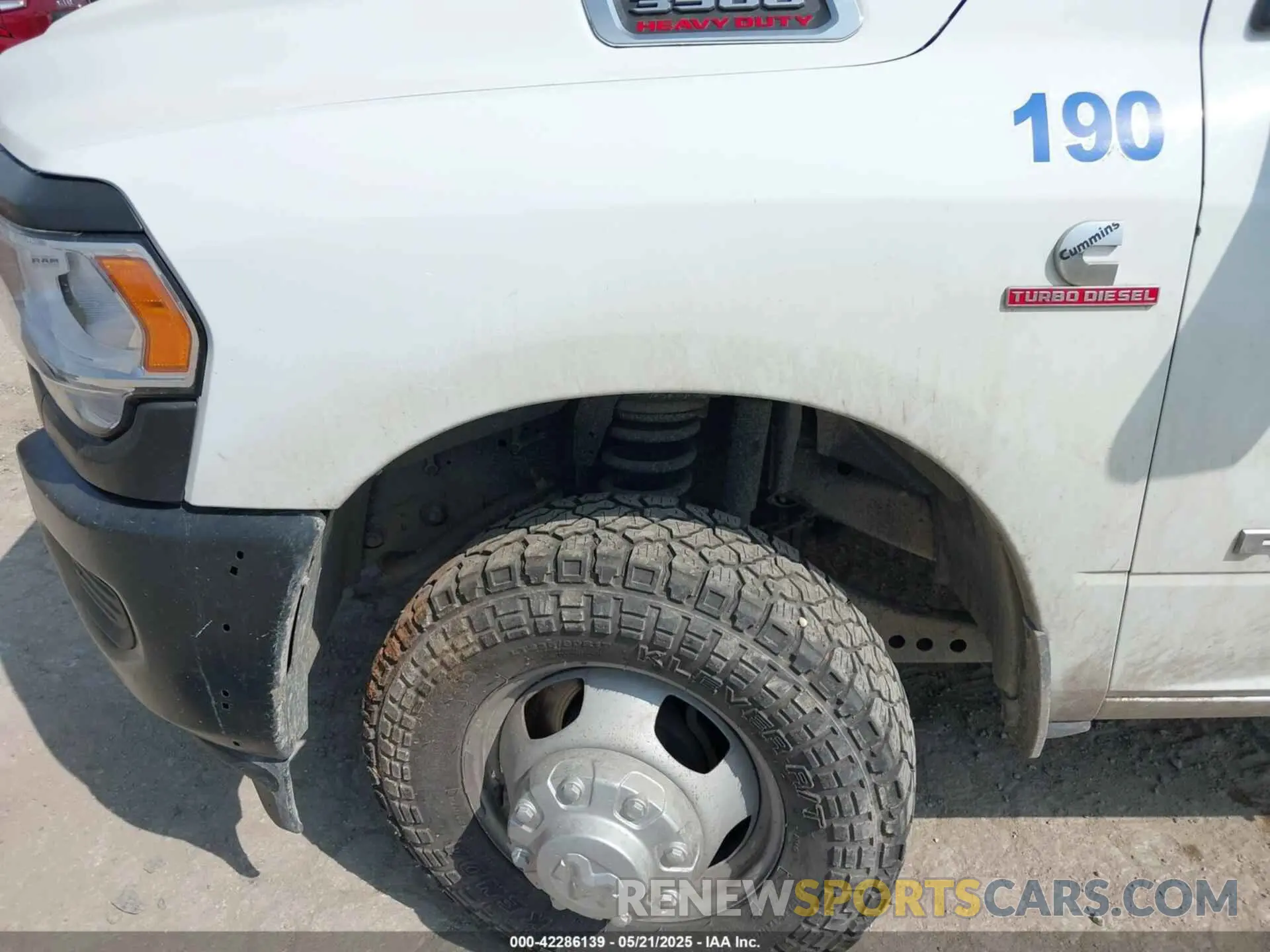 11 Photograph of a damaged car 3C63RRGL8NG303240 RAM 3500 2022