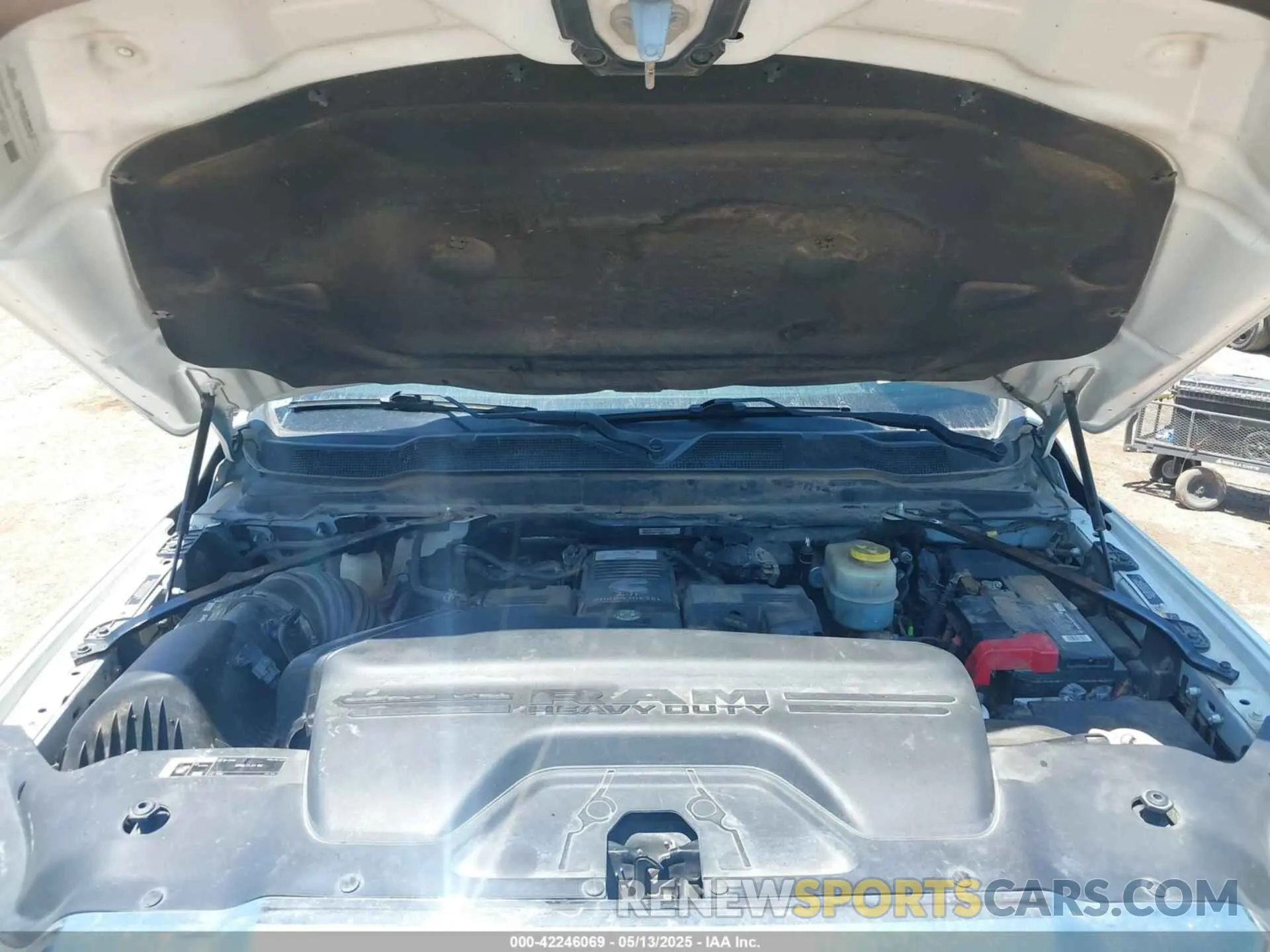 9 Photograph of a damaged car 3C63RRHL7NG239125 RAM 3500 2022