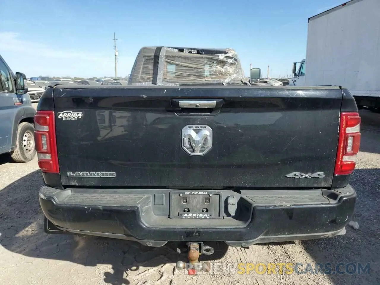 6 Photograph of a damaged car 3C63RRJL9NG360720 RAM 3500 2022