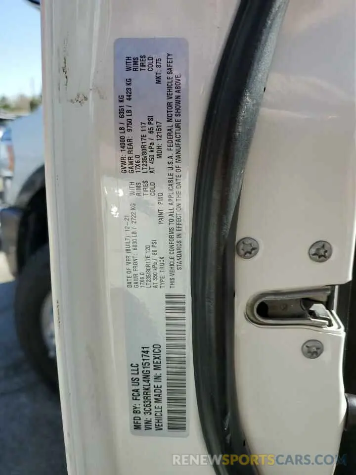 14 Photograph of a damaged car 3C63RRKL4NG151741 RAM 3500 2022