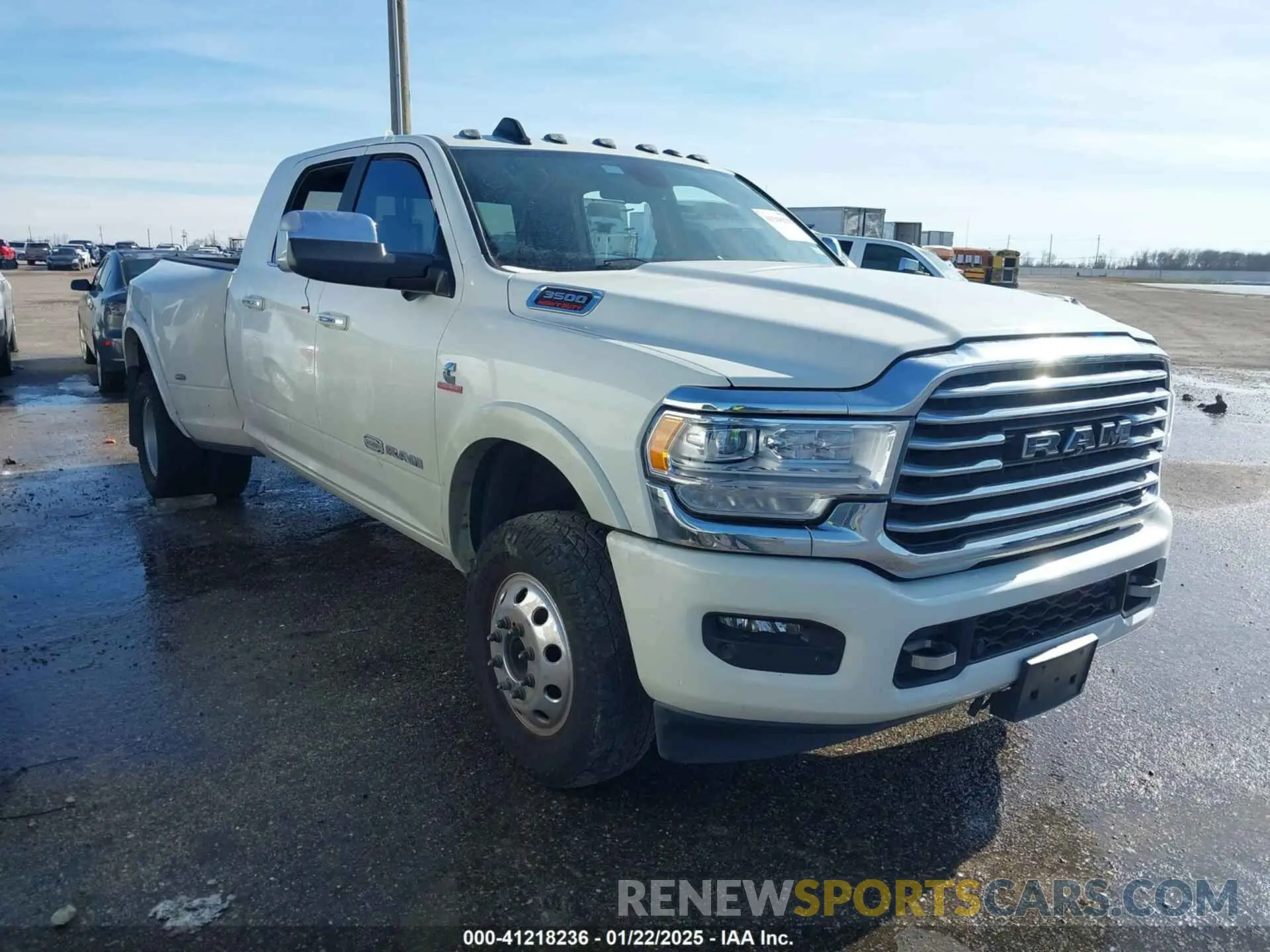1 Photograph of a damaged car 3C63RRNL1NG225791 RAM 3500 2022