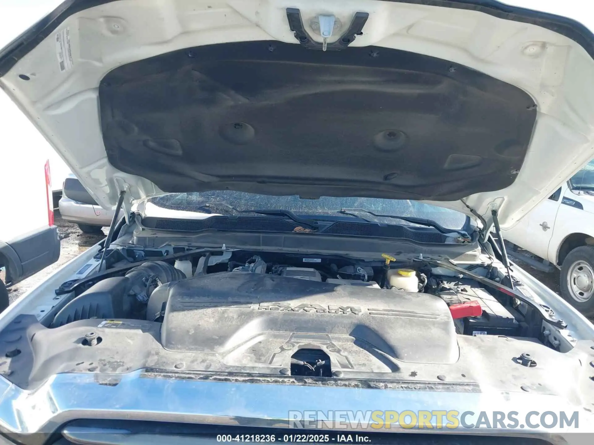 9 Photograph of a damaged car 3C63RRNL1NG225791 RAM 3500 2022