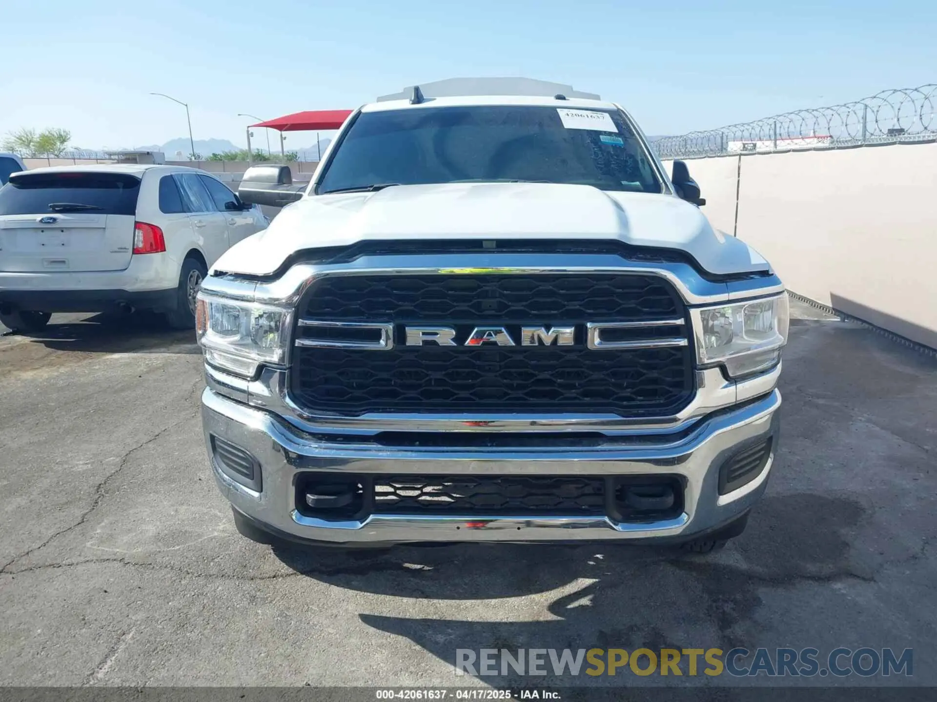 12 Photograph of a damaged car 3C7WR3GJ0NG226450 RAM 3500 2022