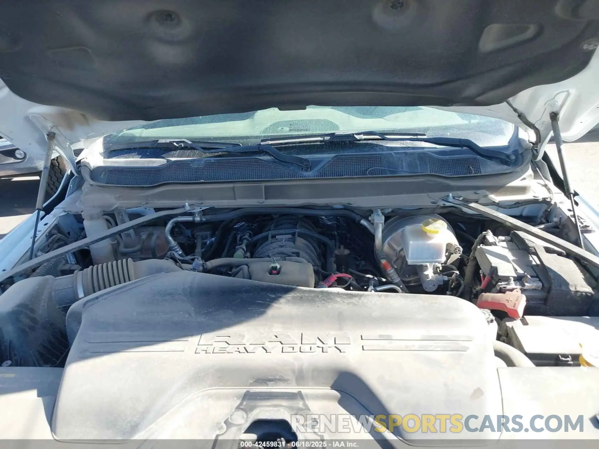 9 Photograph of a damaged car 3C63R3GJ8PG541751 RAM 3500 2023