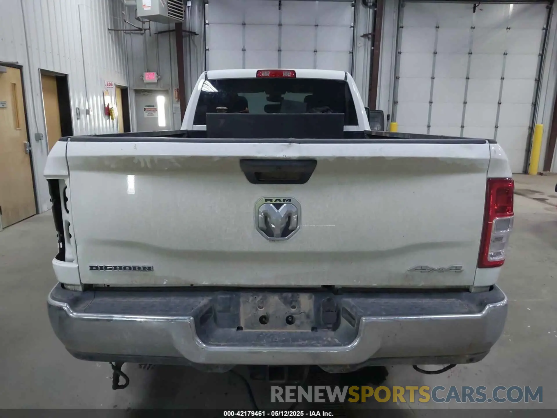 15 Photograph of a damaged car 3C63R3HL2PG515758 RAM 3500 2023