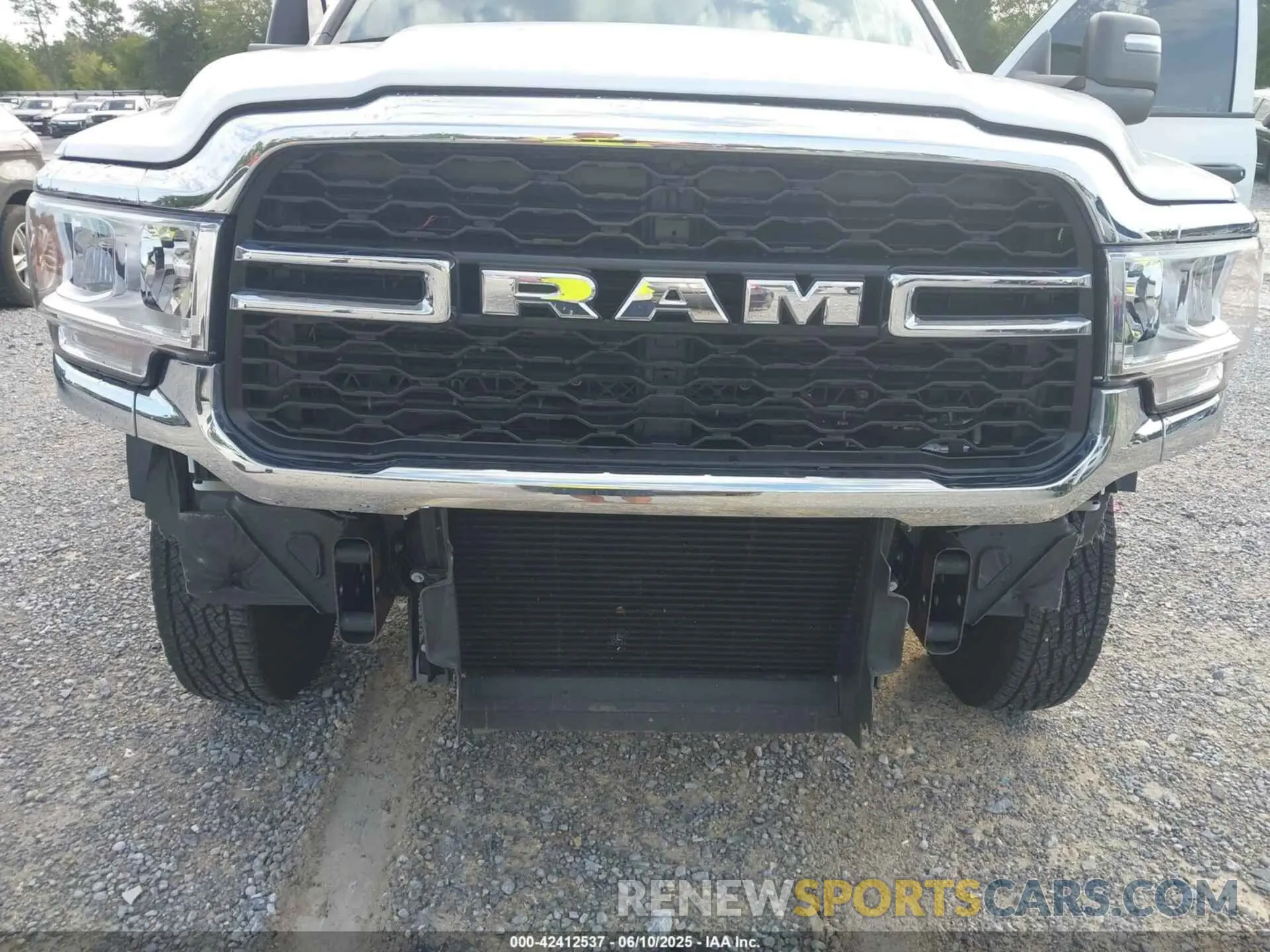 10 Photograph of a damaged car 3C63RRGL9PG623637 RAM 3500 2023