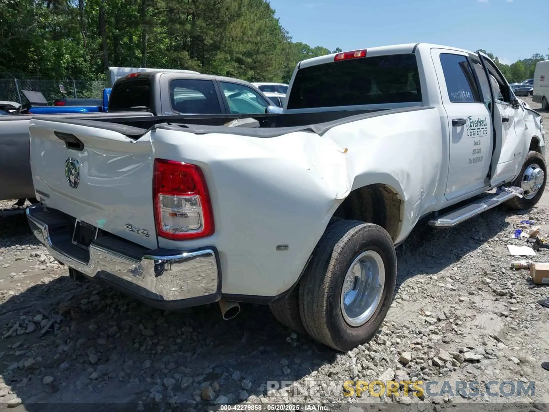 4 Photograph of a damaged car 3C63RRHL1PG578045 RAM 3500 2023