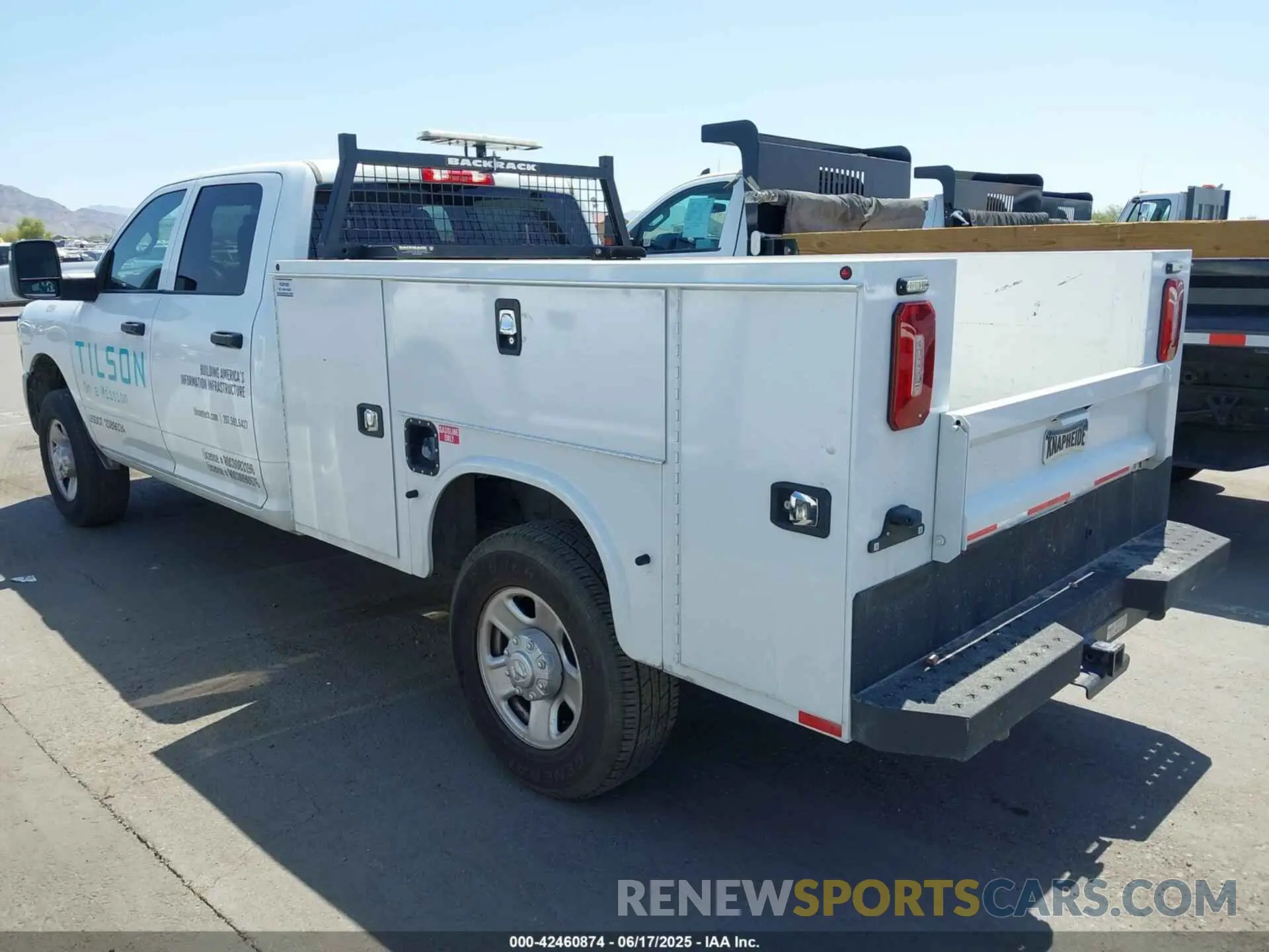 3 Photograph of a damaged car 3C7WR3GJ9PG531724 RAM 3500 2023