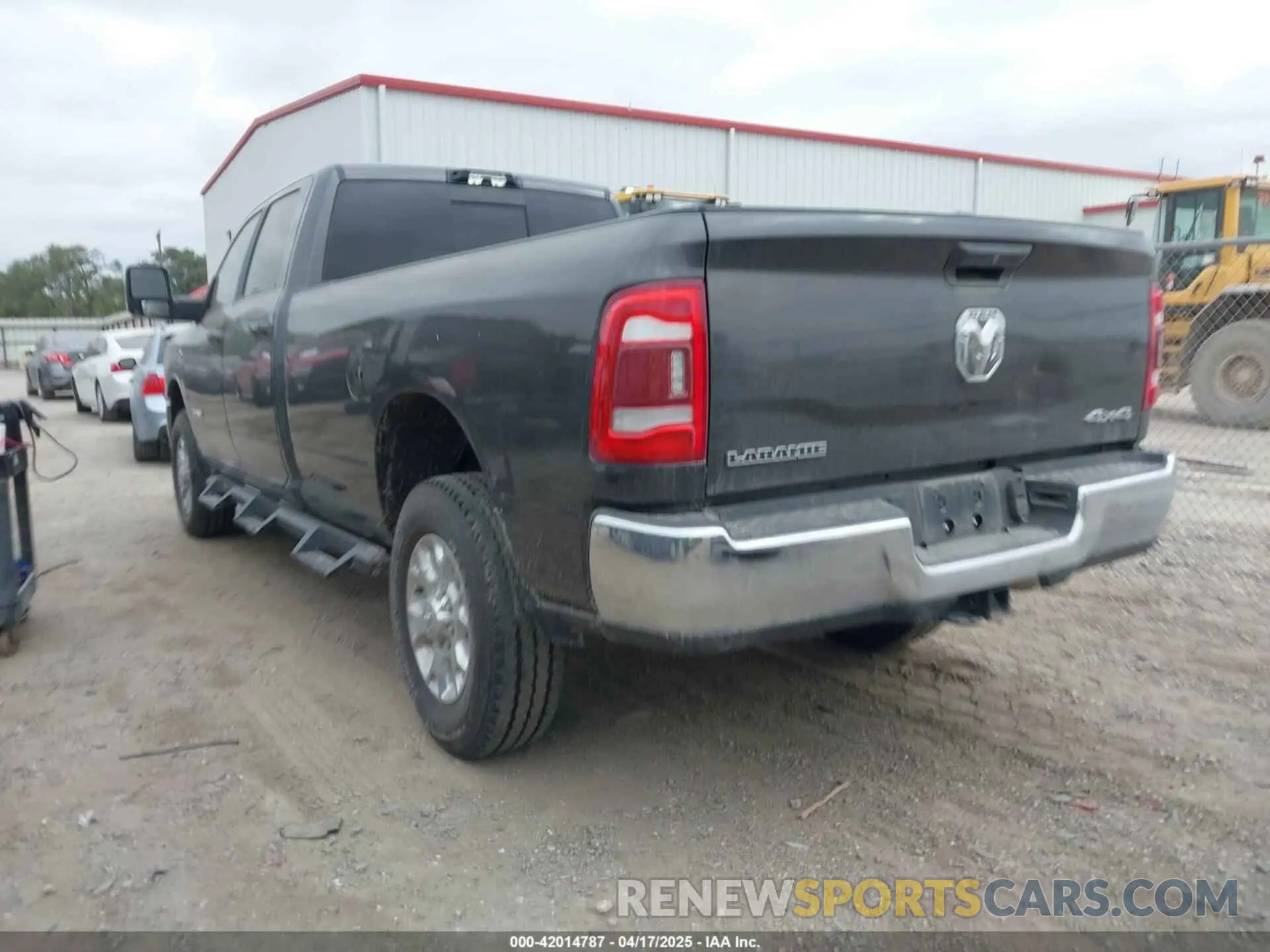 3 Photograph of a damaged car 3C63R3JL6RG167606 RAM 3500 2024