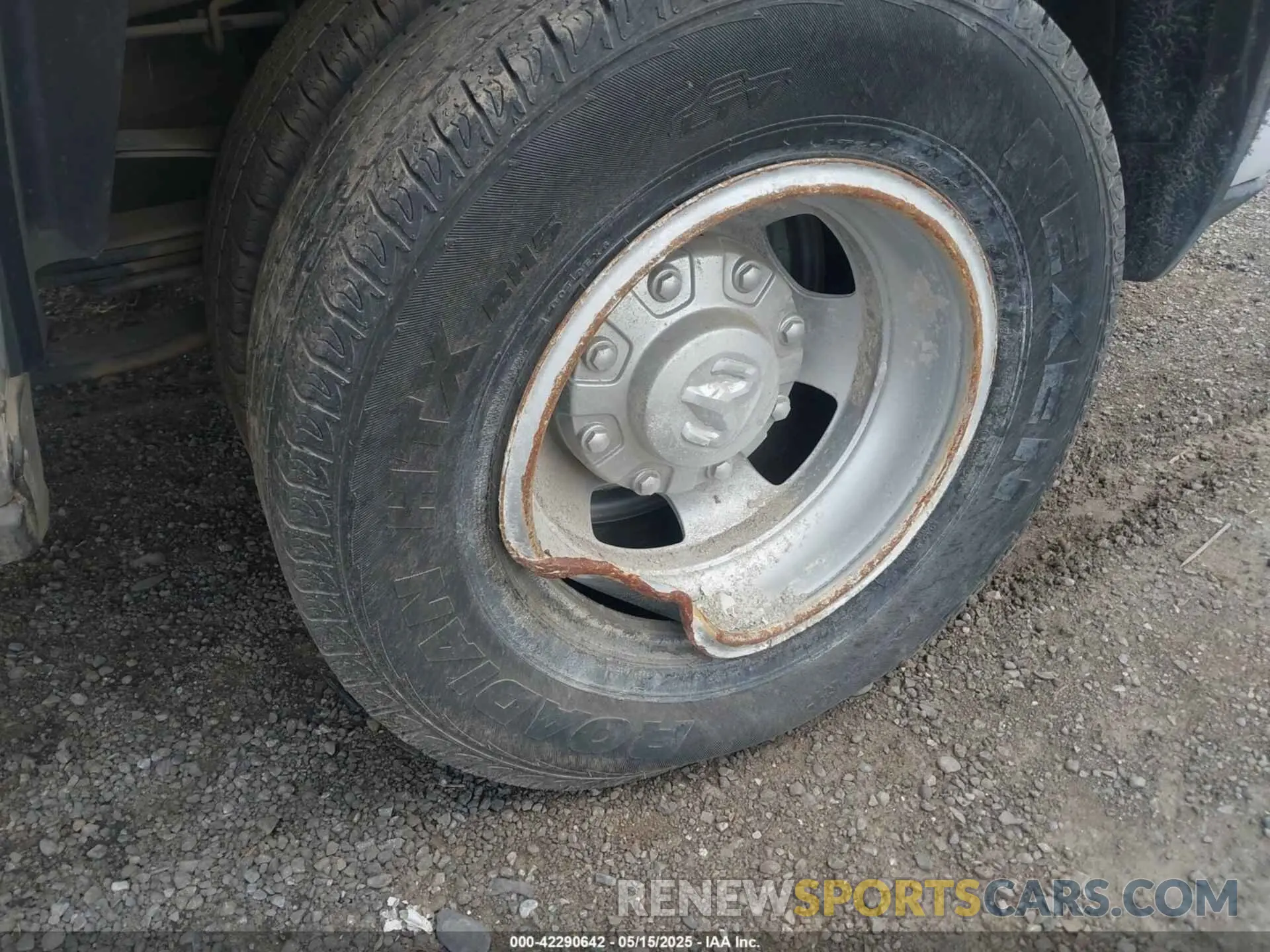 20 Photograph of a damaged car 3C63RRGL7RG339801 RAM 3500 2024