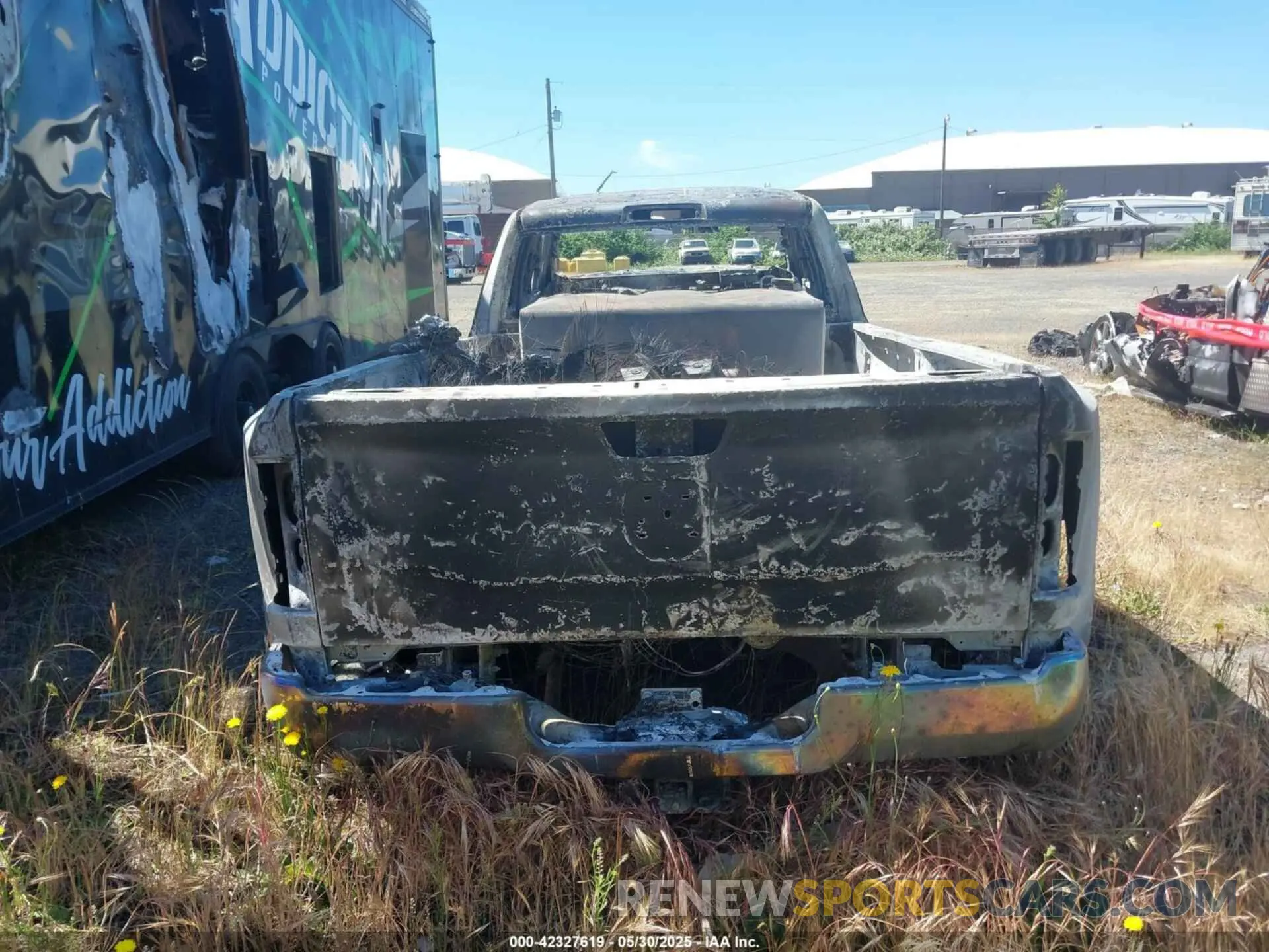 8 Photograph of a damaged car 3C63RRGLXRG295194 RAM 3500 2024