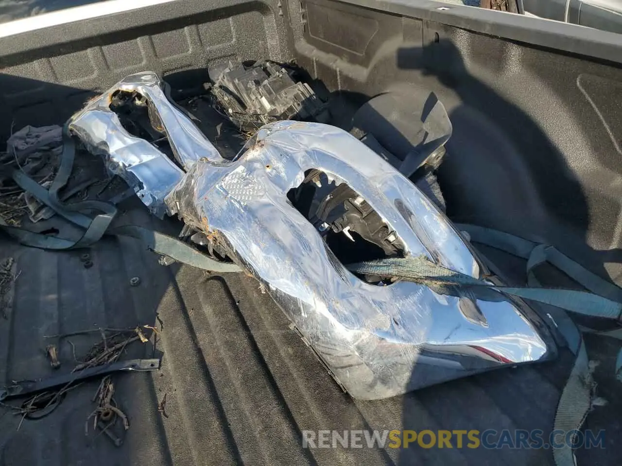 12 Photograph of a damaged car 3C63RRHLXRG110382 RAM 3500 2024