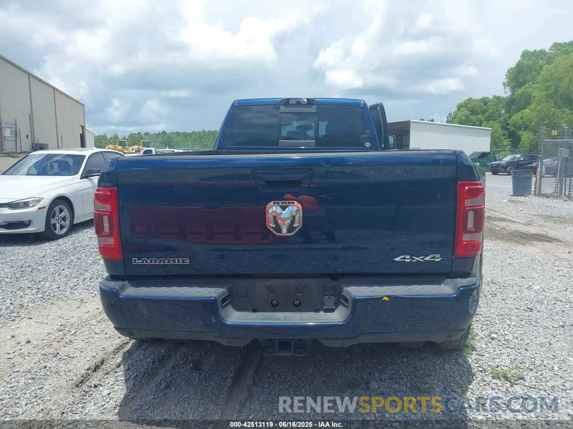 15 Photograph of a damaged car 3C63RRJLXRG224635 RAM 3500 2024