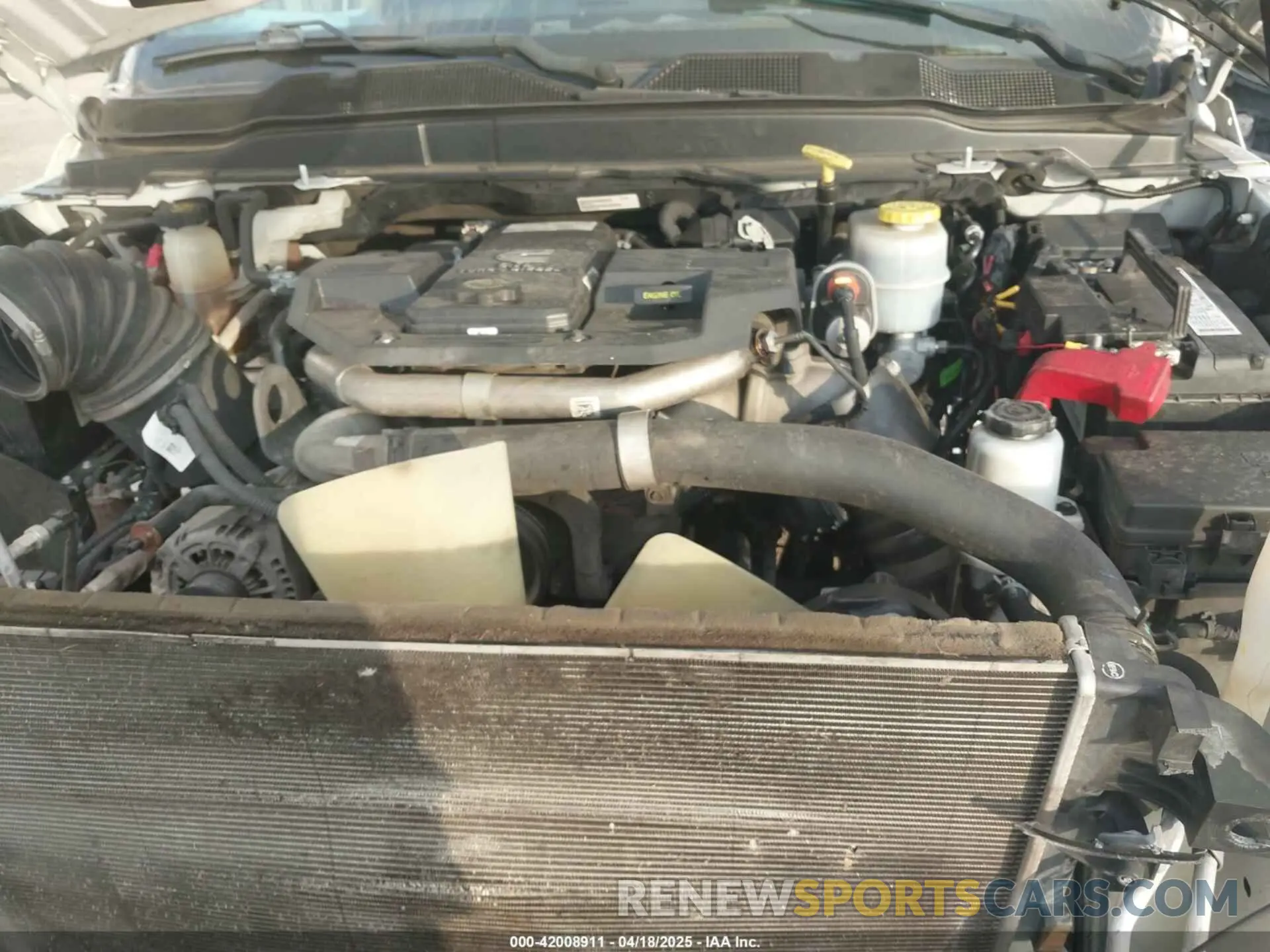9 Photograph of a damaged car 3C7WRSCL0KG665208 RAM 3500 CHASSIS 2019
