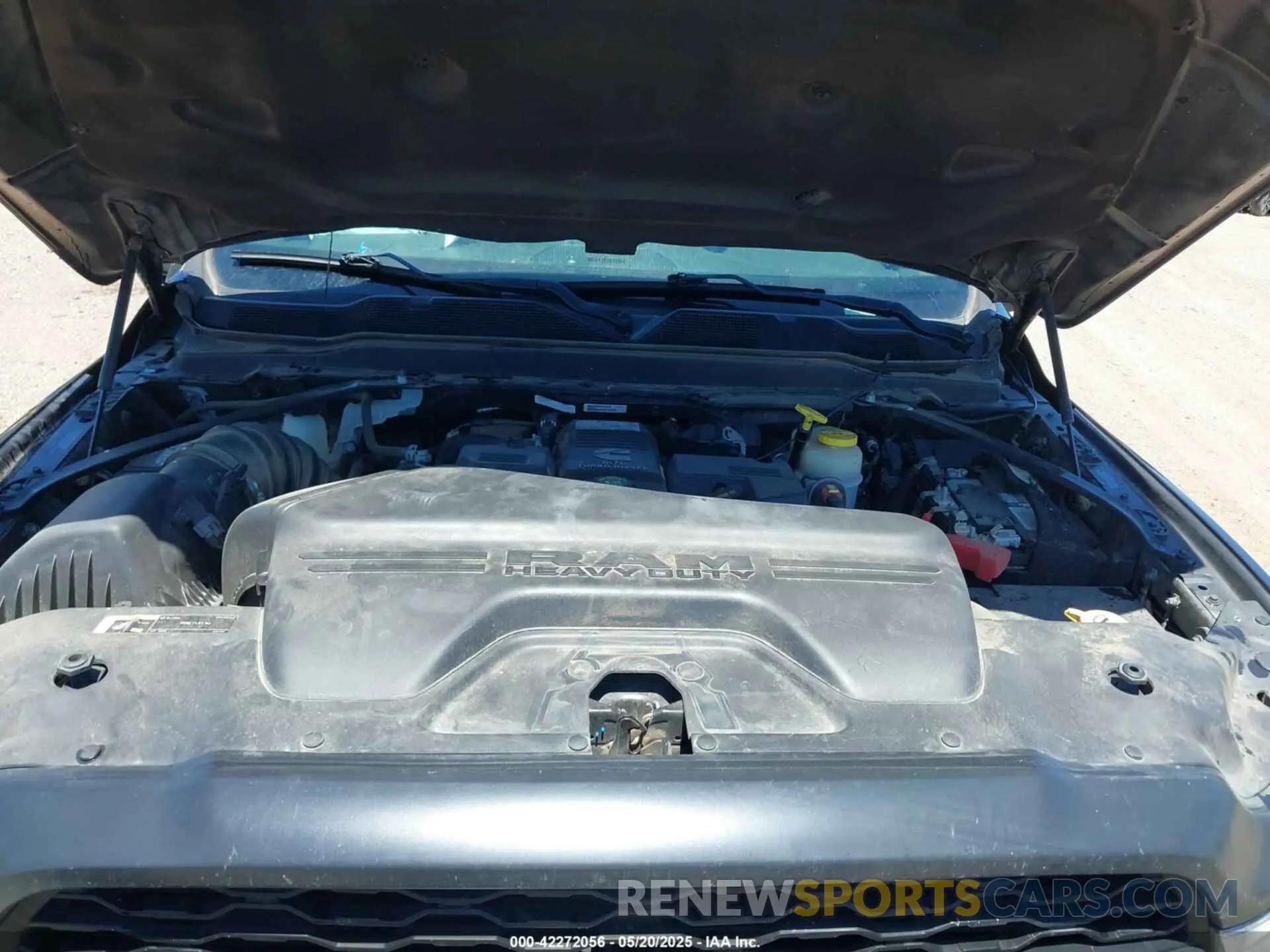 9 Photograph of a damaged car 3C7WRTAL3LG295575 RAM 3500 CHASSIS 2020