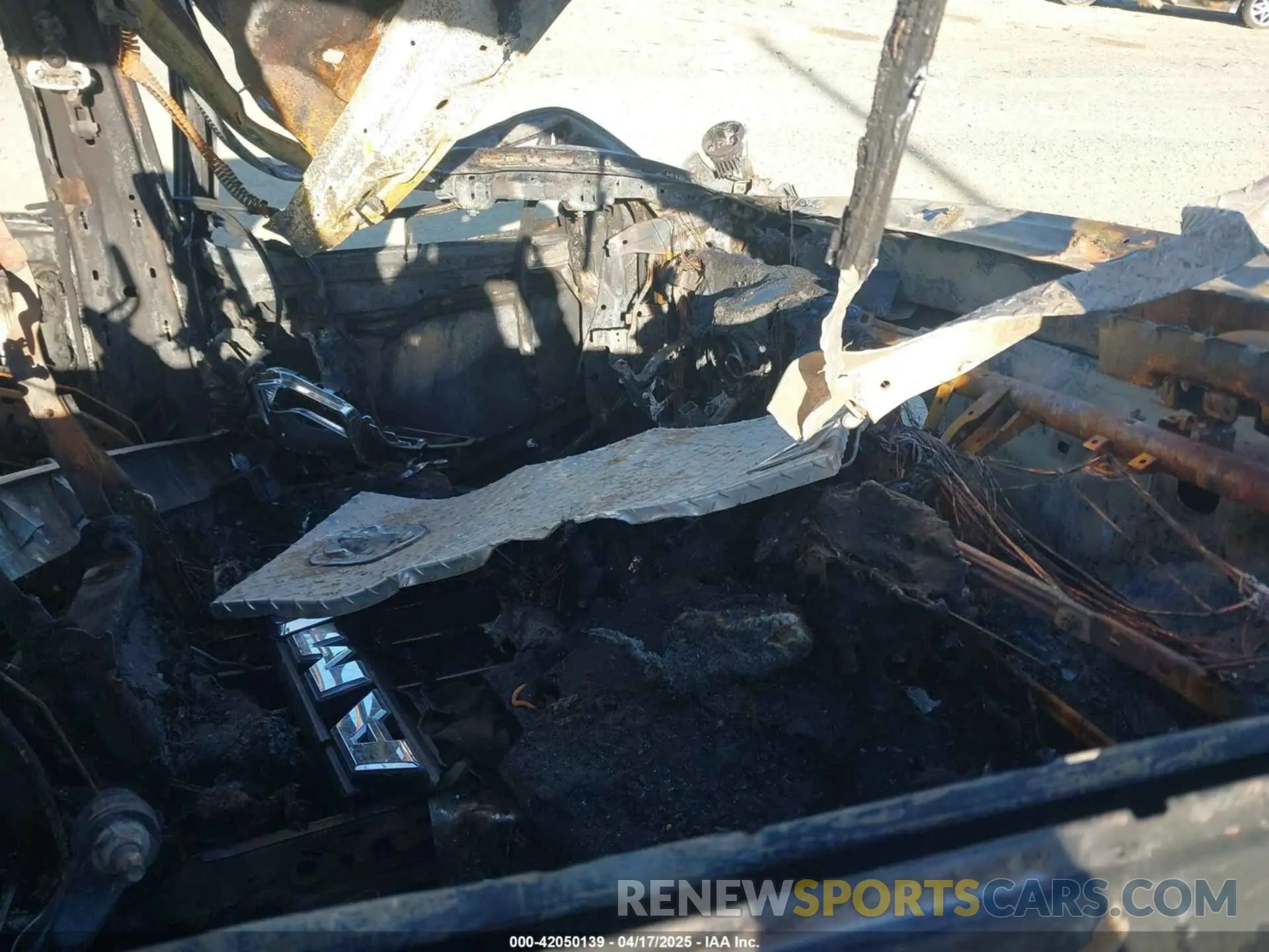 5 Photograph of a damaged car 3C7WRTCL5LG307044 RAM 3500 CHASSIS 2020