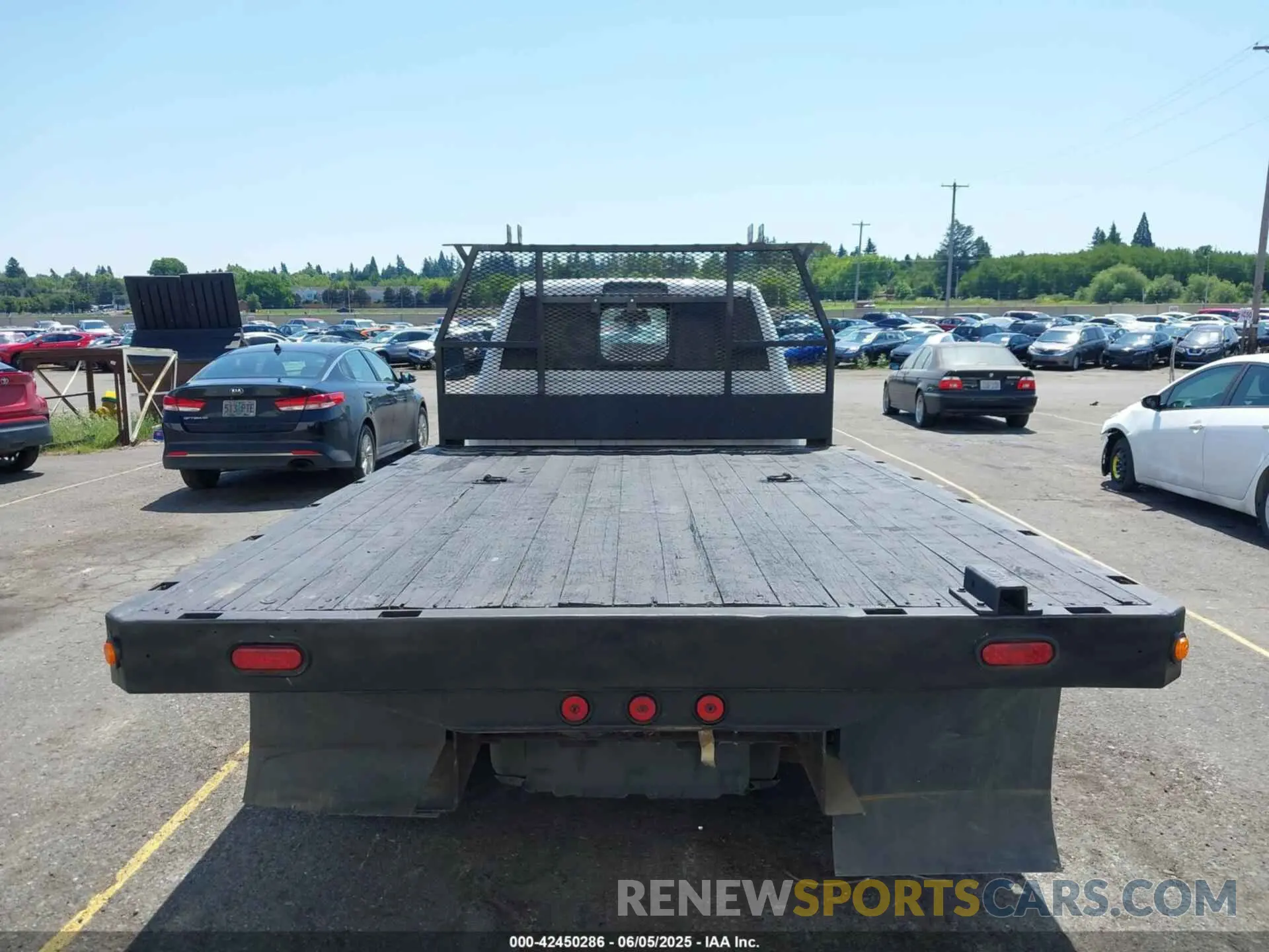 15 Photograph of a damaged car 3C7WRTBL4MG522126 RAM 3500 CHASSIS 2021