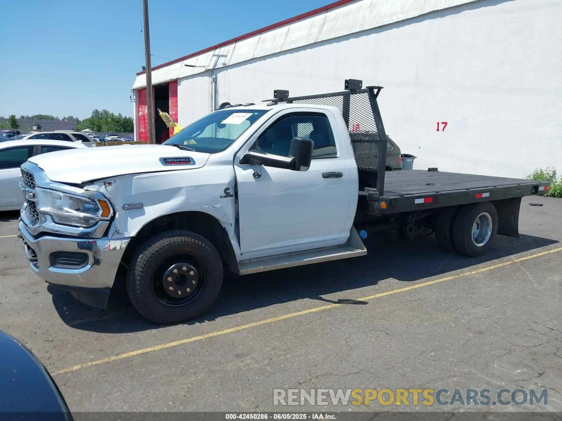 2 Photograph of a damaged car 3C7WRTBL4MG522126 RAM 3500 CHASSIS 2021