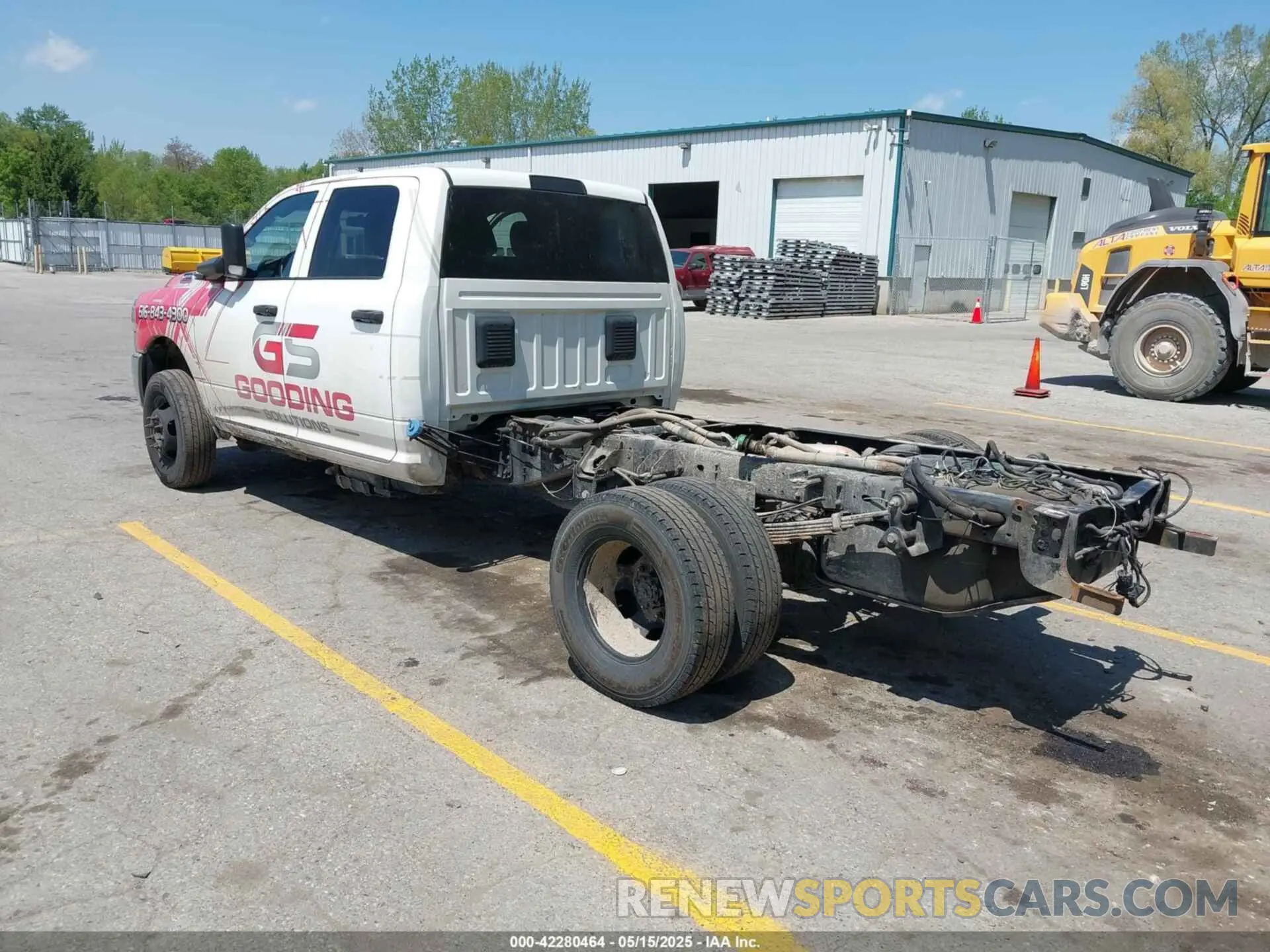 3 Photograph of a damaged car 3C7WRTCL8MG644549 RAM 3500 CHASSIS 2021