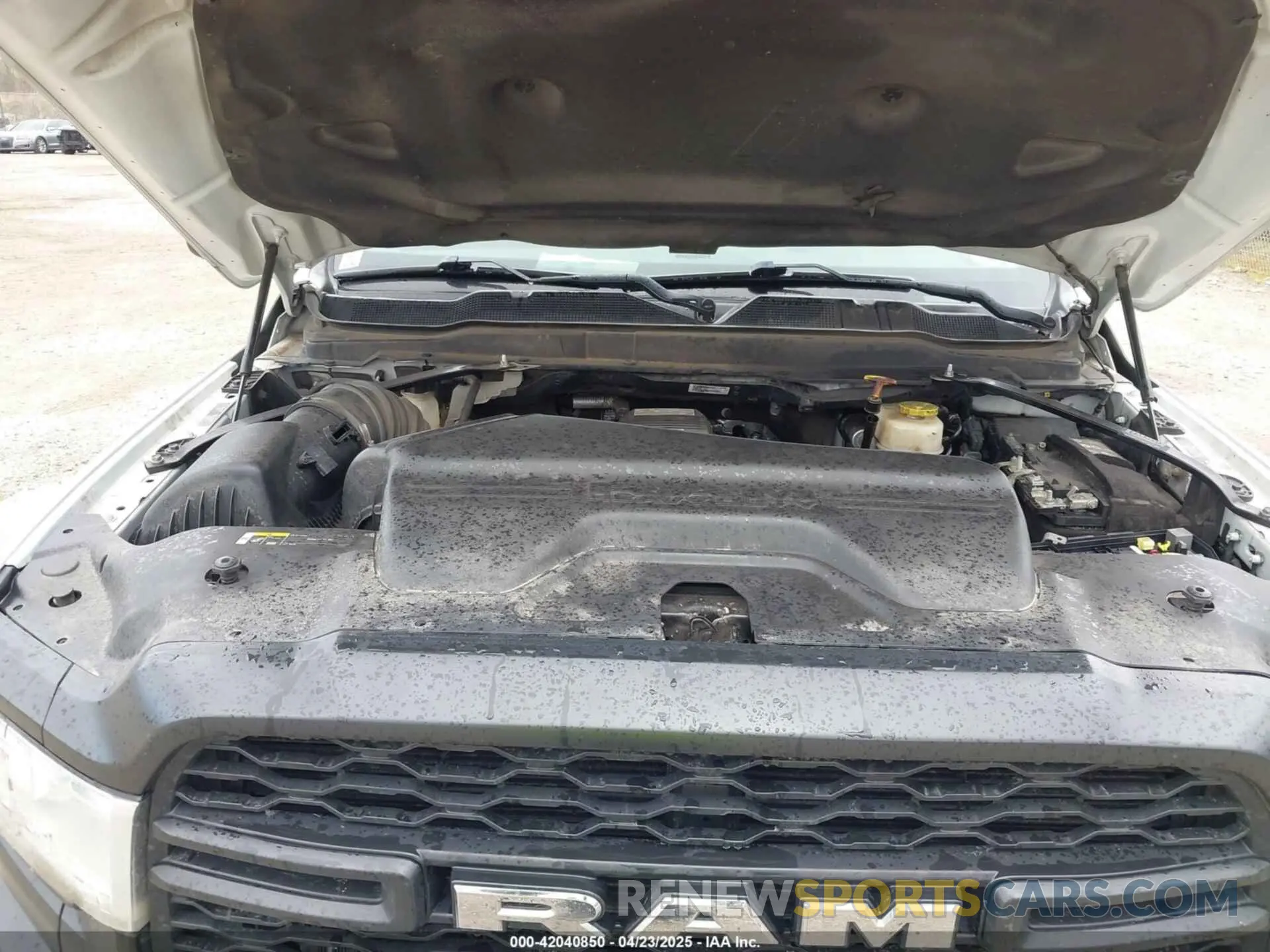 9 Photograph of a damaged car 3C7WRSCL2NG238858 RAM 3500 CHASSIS 2022