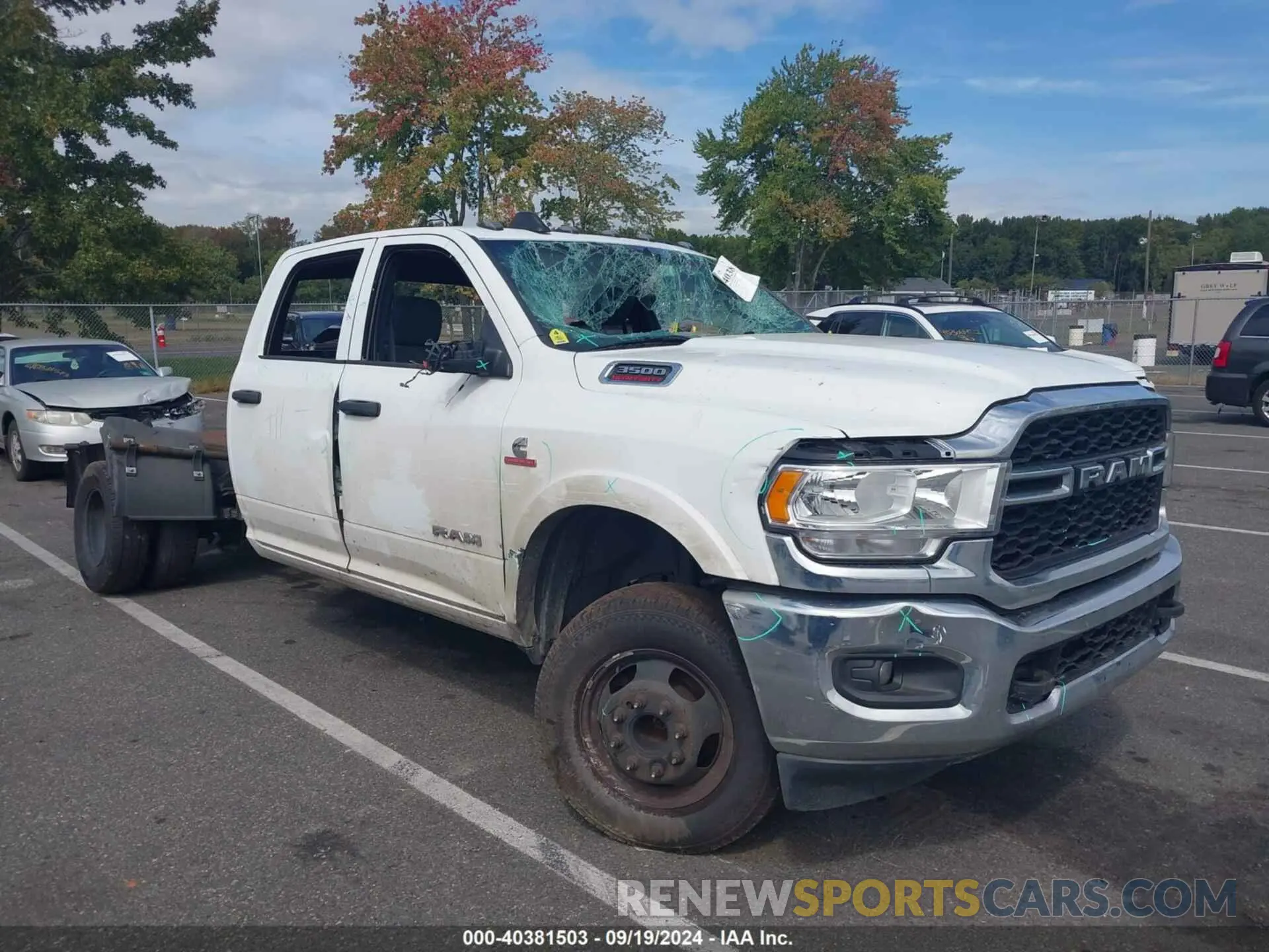 1 Photograph of a damaged car 3C7WRTCLXNG356890 RAM 3500 CHASSIS 2022