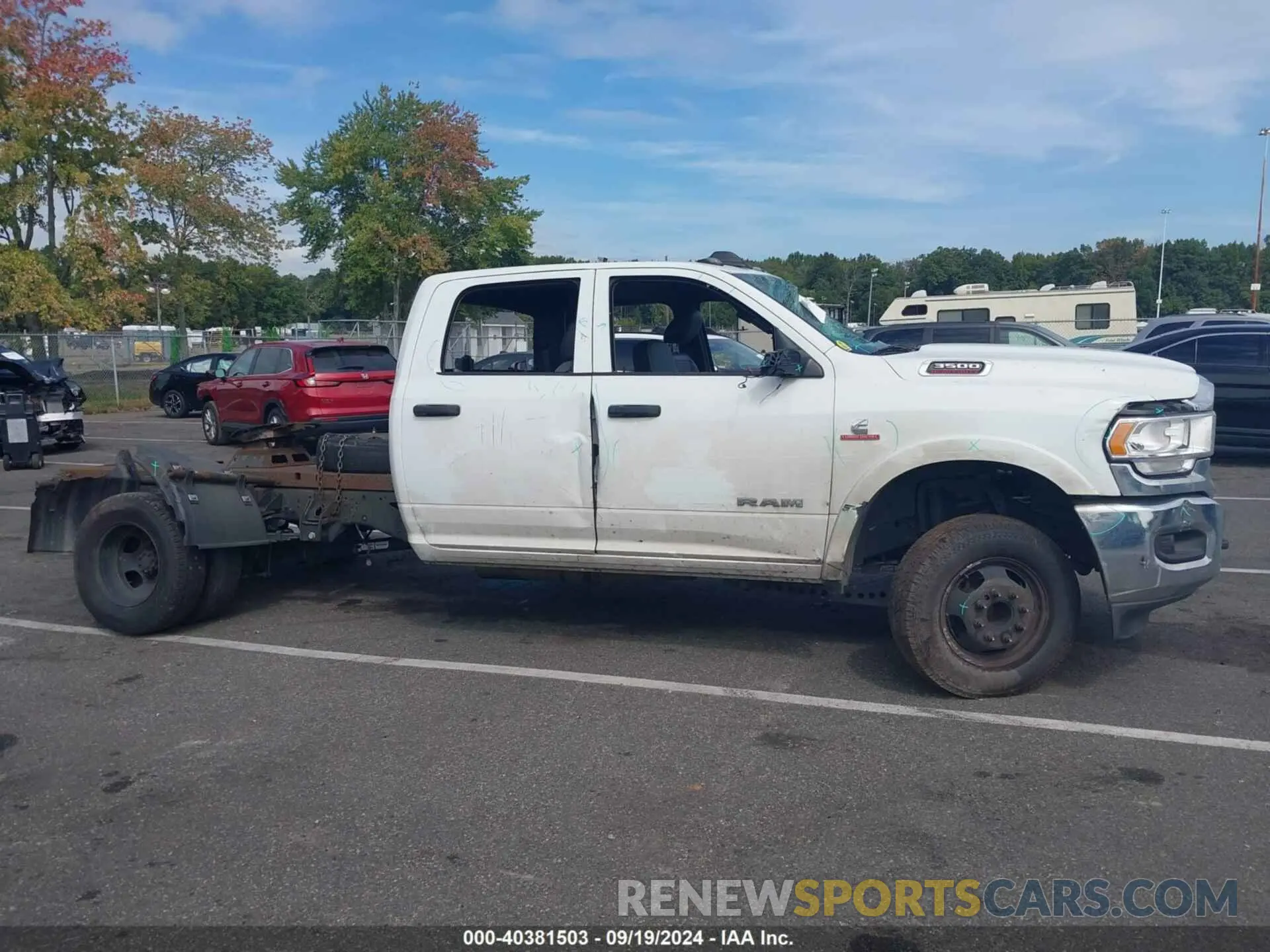 12 Photograph of a damaged car 3C7WRTCLXNG356890 RAM 3500 CHASSIS 2022