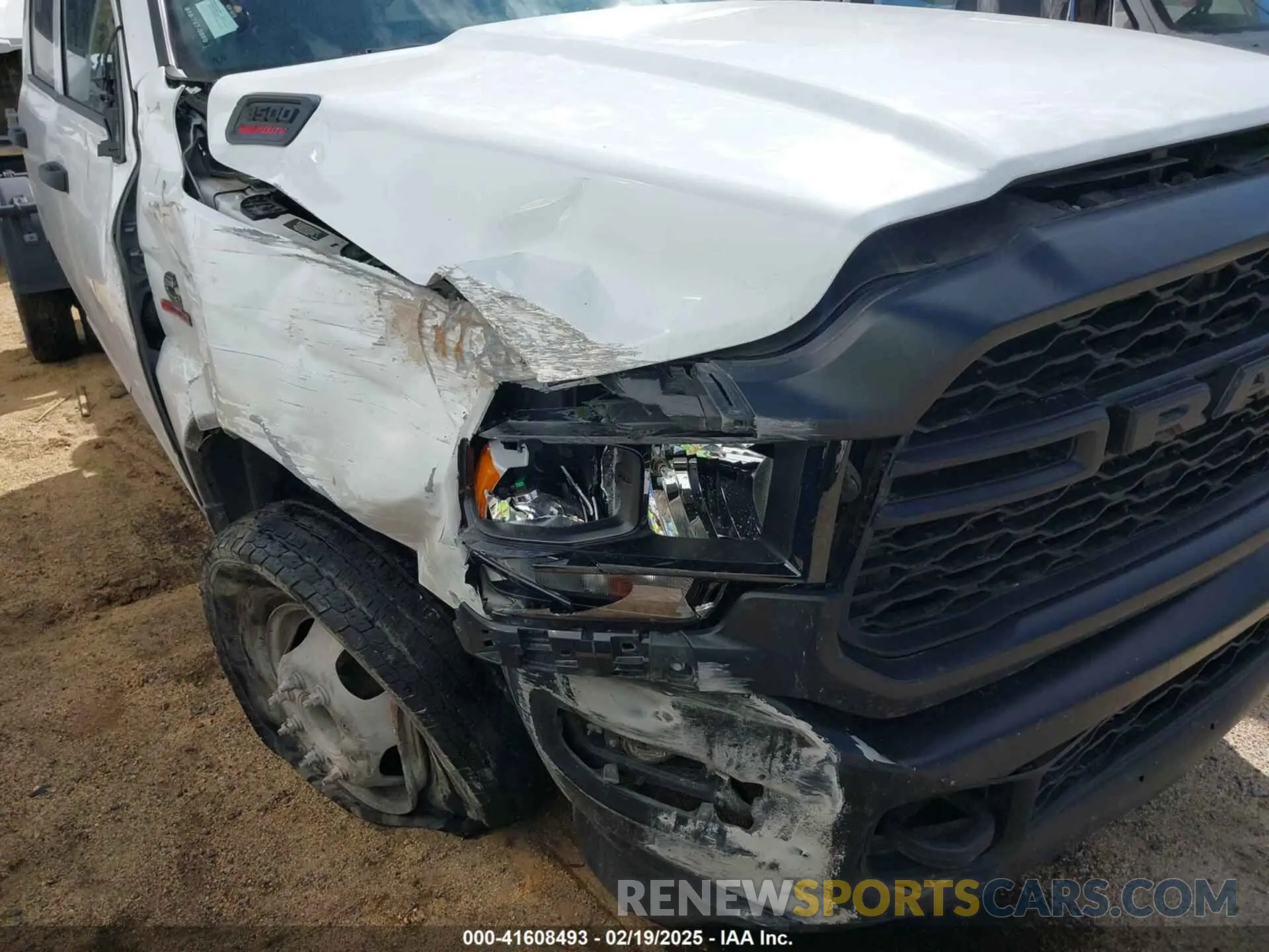 11 Photograph of a damaged car 3C7WRTCL3PG650666 RAM 3500 CHASSIS 2023