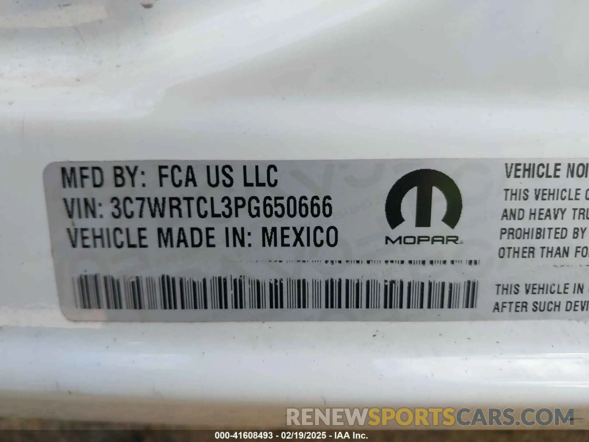 8 Photograph of a damaged car 3C7WRTCL3PG650666 RAM 3500 CHASSIS 2023