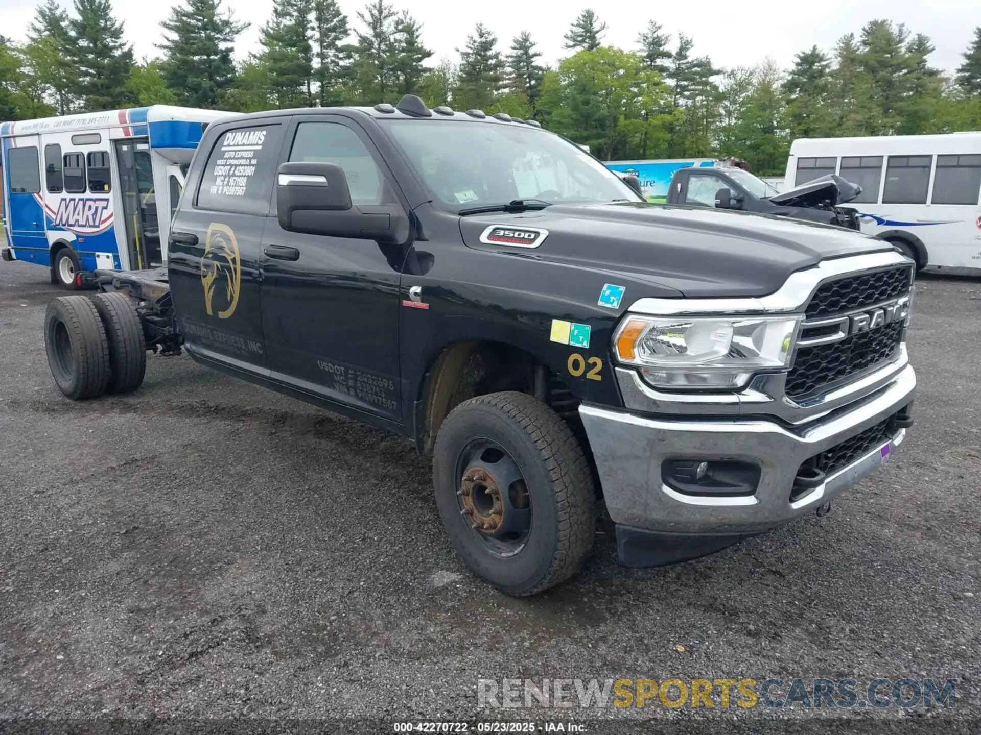1 Photograph of a damaged car 3C7WRTCL9PG597567 RAM 3500 CHASSIS 2023